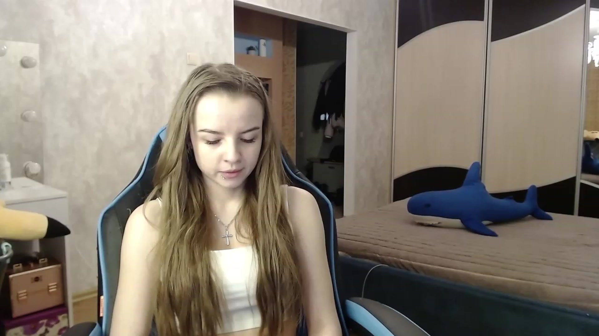 Gallery image thumbnail from Lio_noy's myfreecams stream on, 12/04/2023, 22:45 image 19 of 20