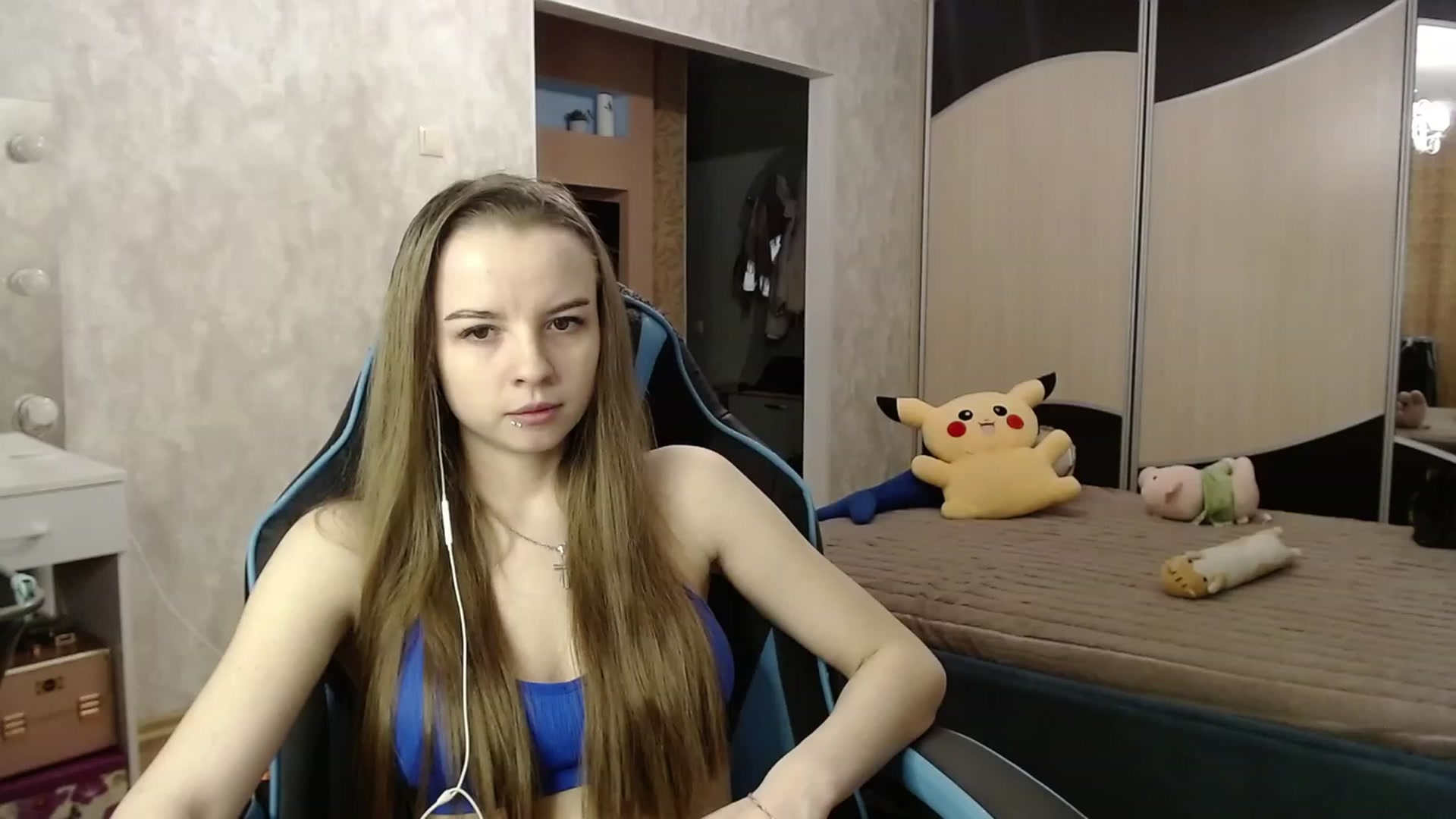 Gallery image thumbnail from Lio_noy's myfreecams stream on, 12/05/2023, 21:03 image 18 of 20
