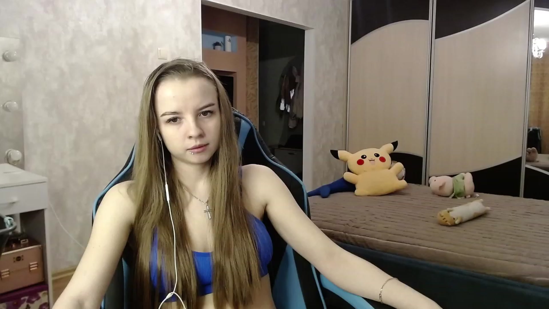 Gallery image thumbnail from Lio_noy's myfreecams stream on, 12/05/2023, 21:03 image 4 of 20