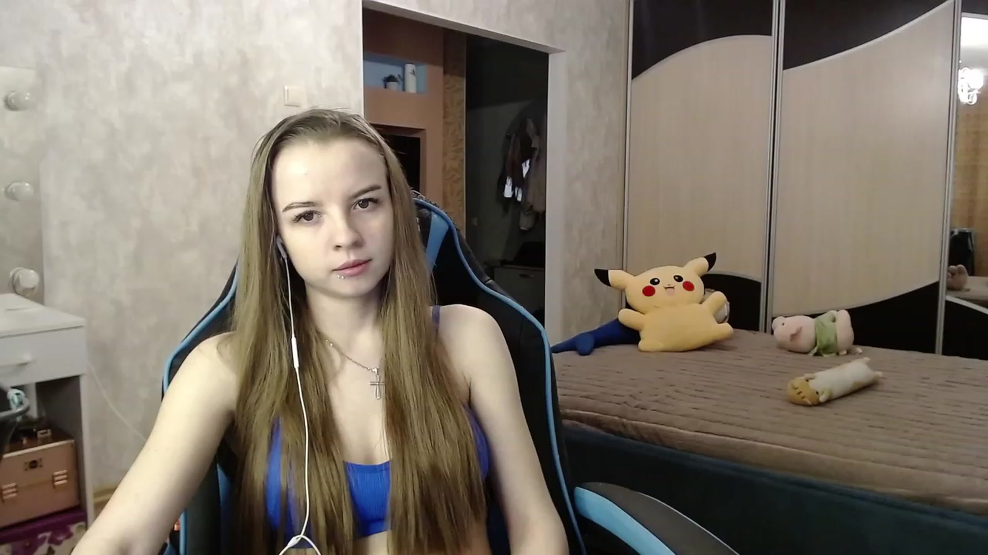 Gallery image thumbnail from Lio_noy's myfreecams stream on, 12/05/2023, 21:03 image 7 of 20