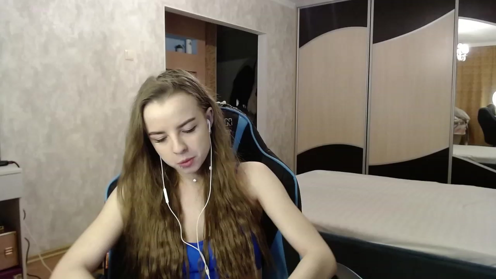 Gallery image thumbnail from Lio_noy's myfreecams stream on, 12/06/2023, 23:04 image 20 of 20