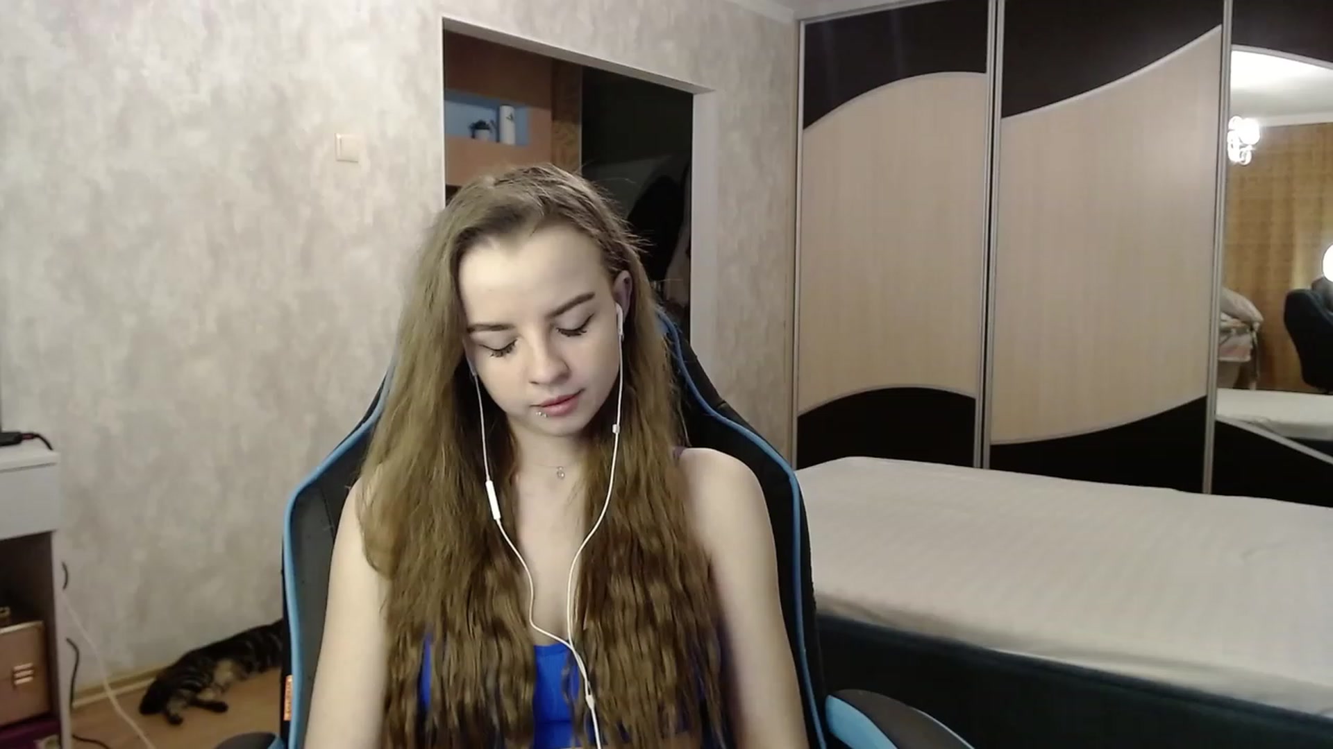 Gallery image thumbnail from Lio_noy's myfreecams stream on, 12/06/2023, 23:04 image 10 of 20