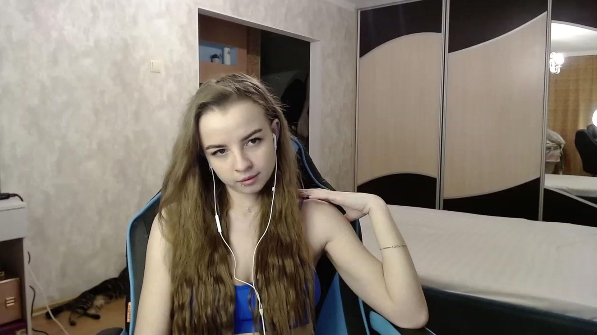 Gallery image thumbnail from Lio_noy's myfreecams stream on, 12/06/2023, 23:04 image 5 of 20