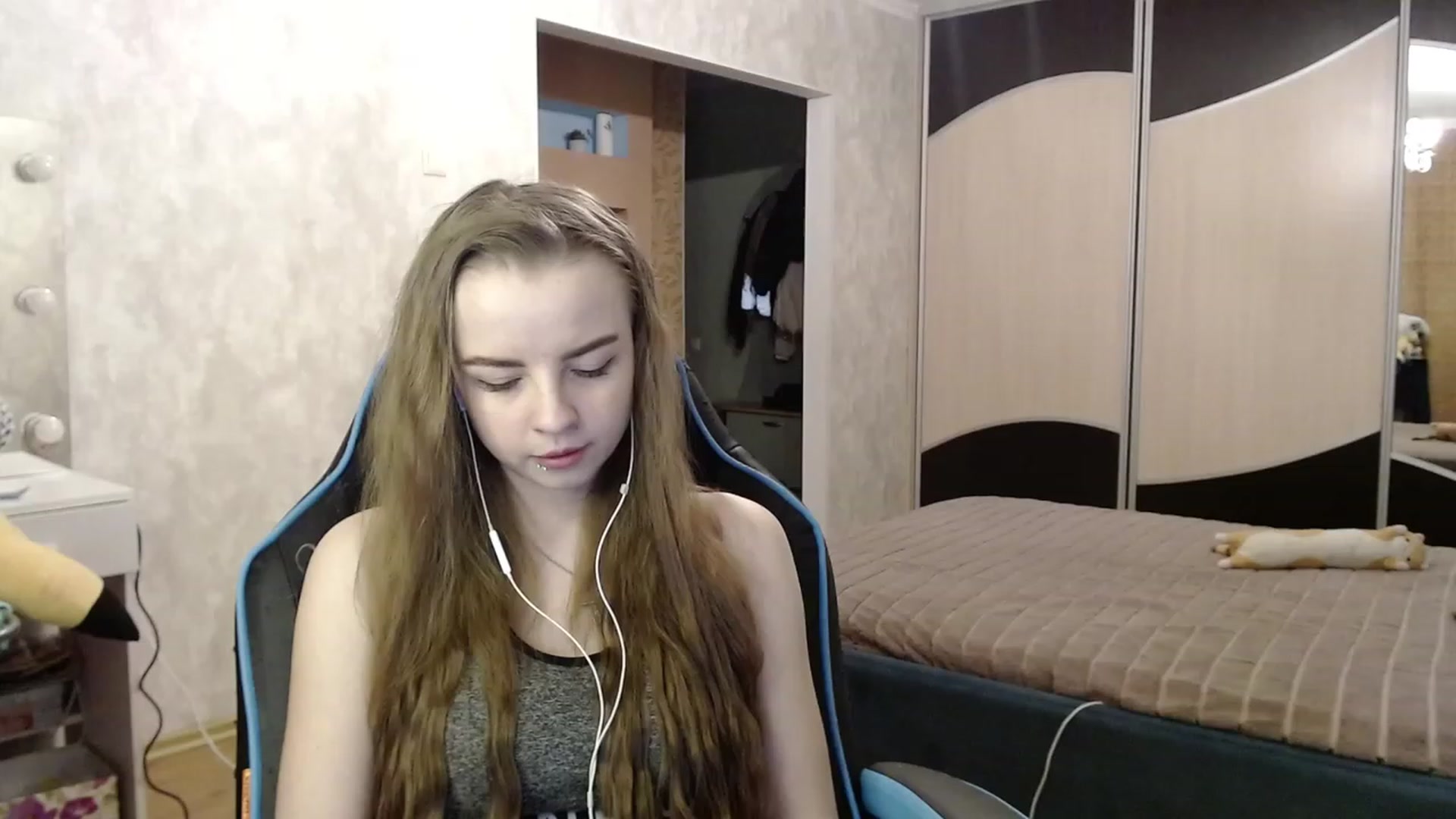 Gallery image thumbnail from Lio_noy's myfreecams stream on, 12/11/2023, 23:29 image 11 of 20