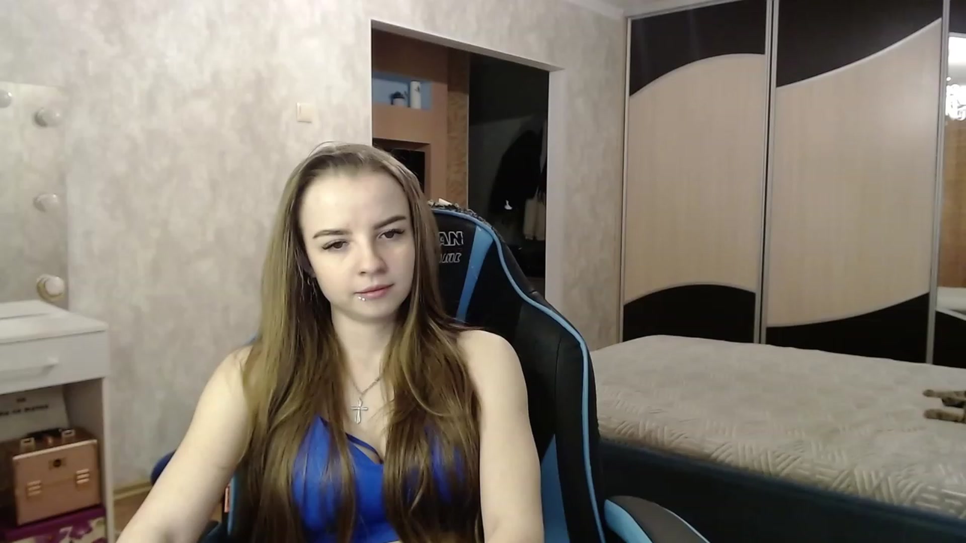 Gallery image thumbnail from Lio_noy's myfreecams stream on, 12/21/2023, 22:22 image 19 of 20