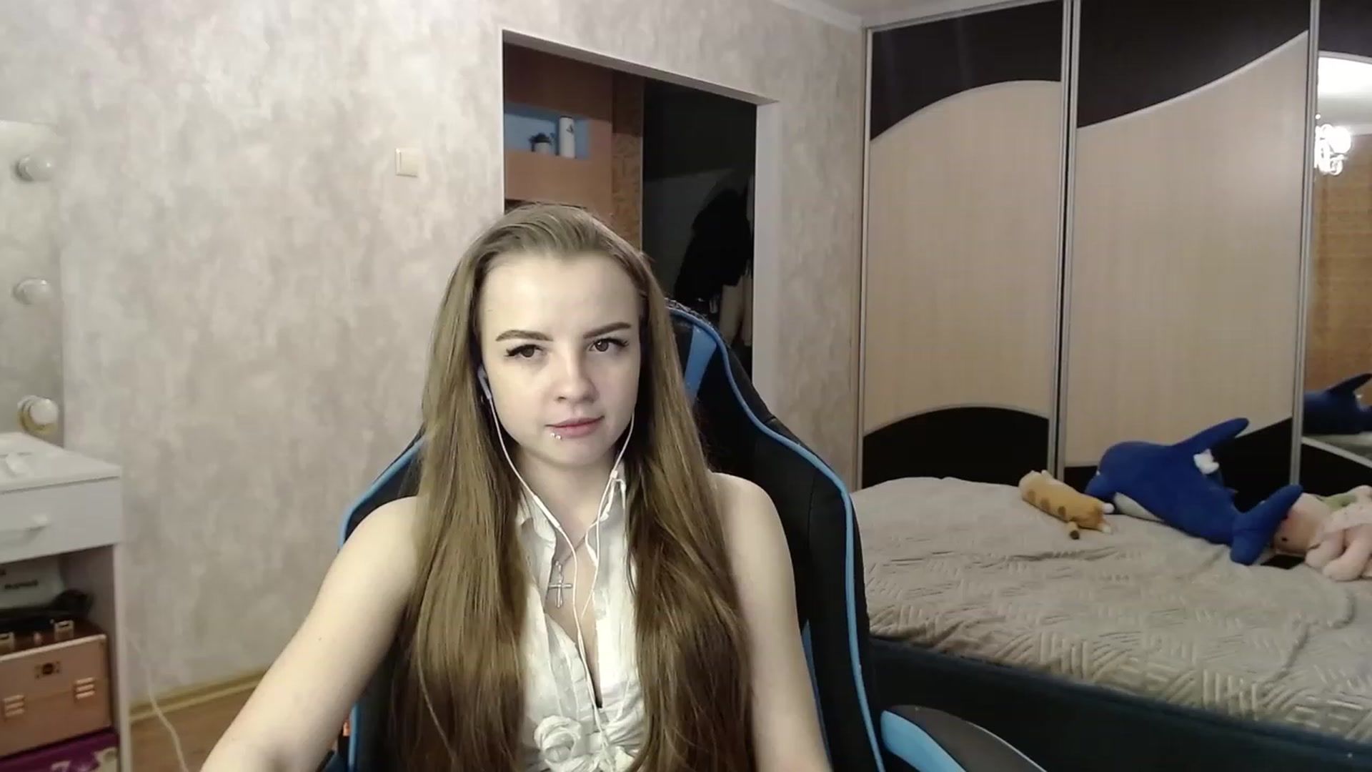 Gallery image thumbnail from Lio_noy's myfreecams stream on, 12/23/2023, 23:54 image 5 of 20