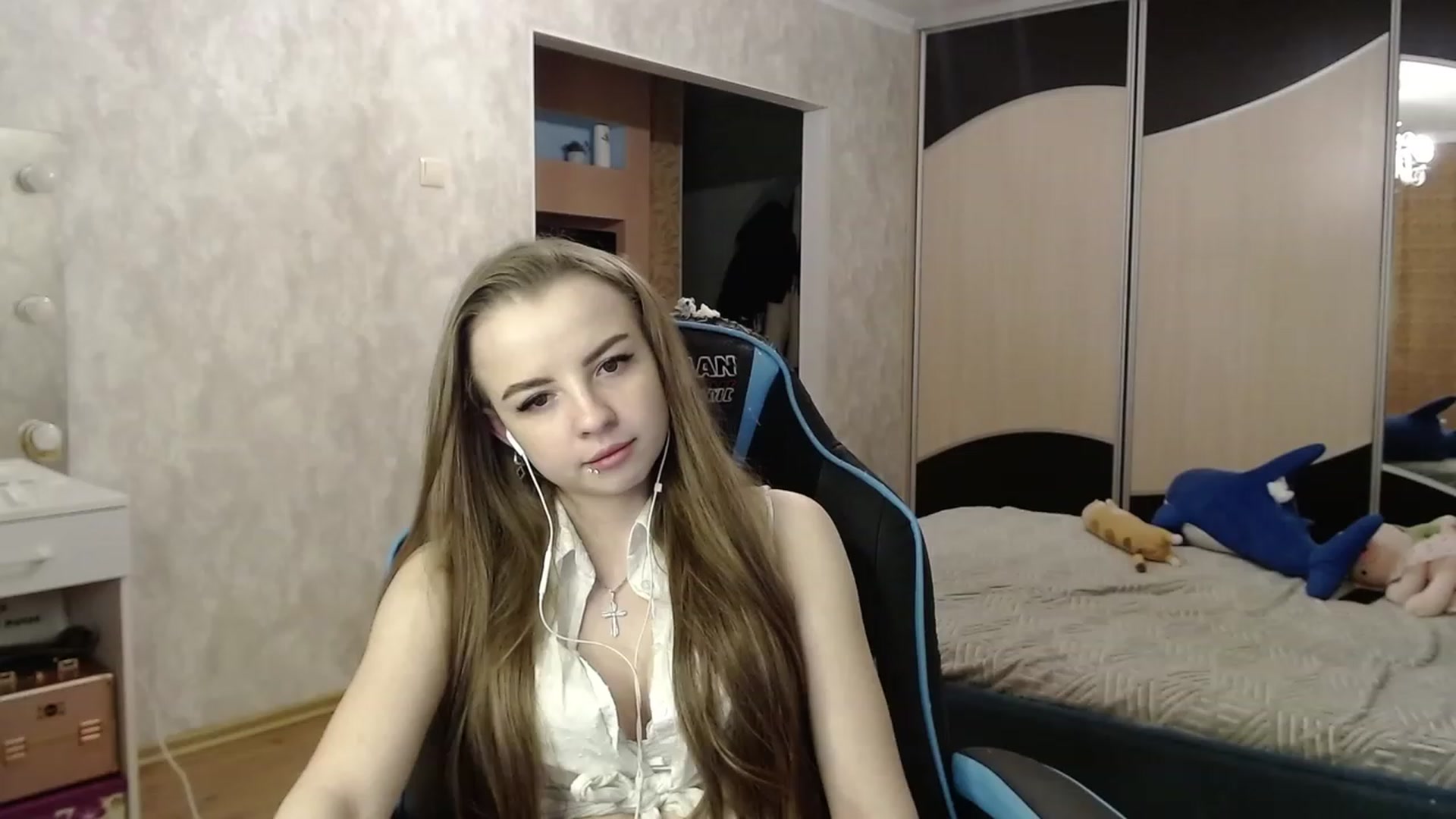 Gallery image thumbnail from Lio_noy's myfreecams stream on, 12/23/2023, 23:54 image 14 of 20