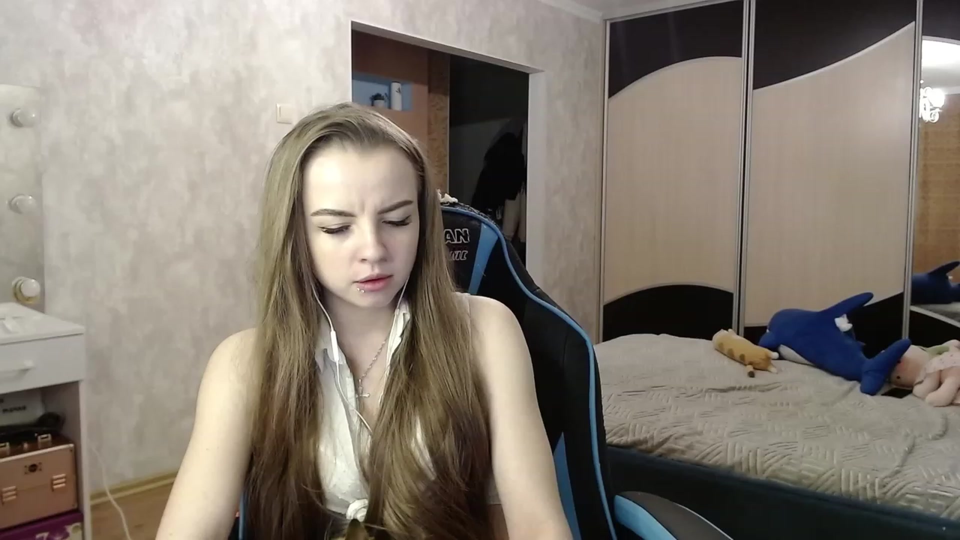 Gallery image thumbnail from Lio_noy's myfreecams stream on, 12/23/2023, 23:54 image 1 of 20