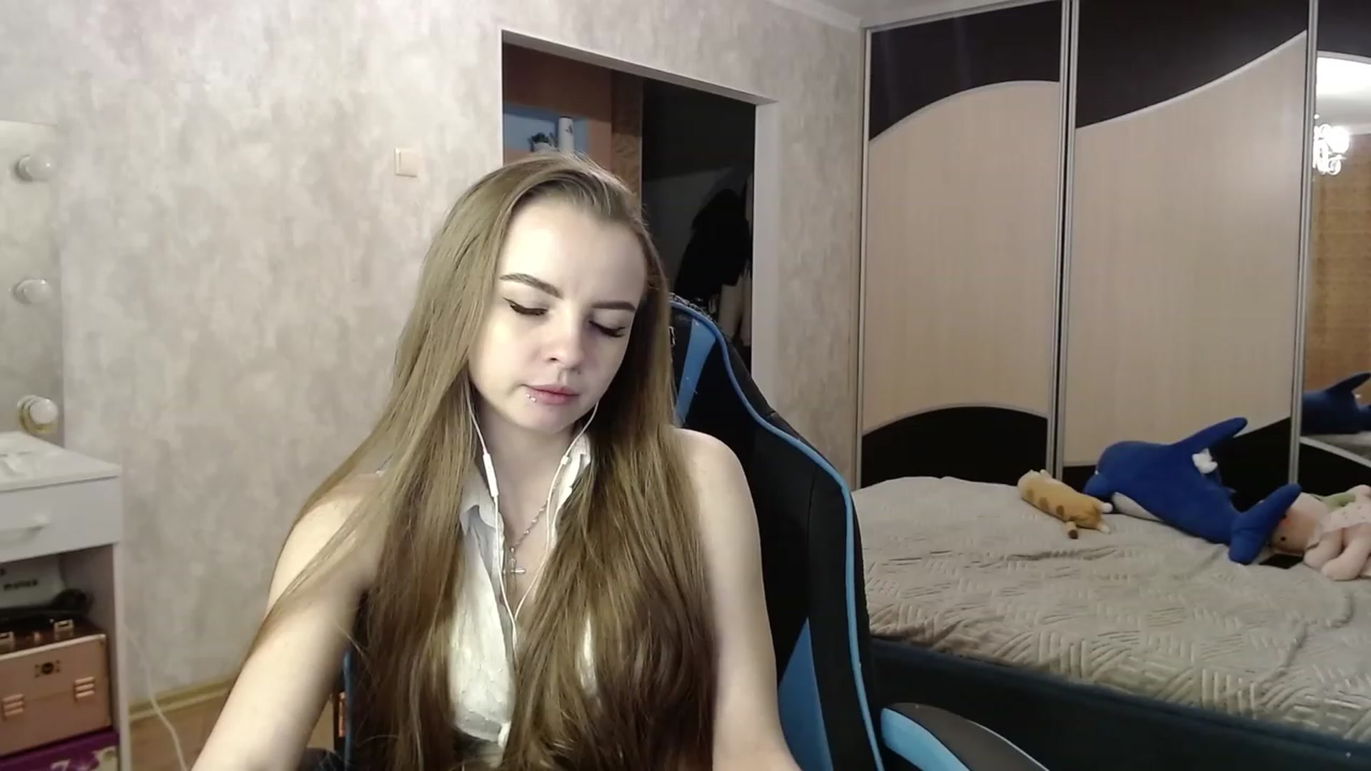Gallery image thumbnail from Lio_noy's myfreecams stream on, 12/23/2023, 23:54 image 2 of 20