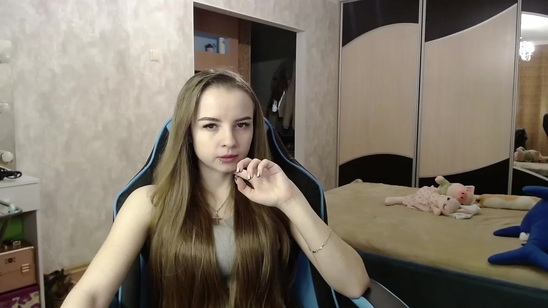 Gallery image thumbnail from Lio_noy's myfreecams stream on, 12/25/2023, 22:51 image 9 of 20