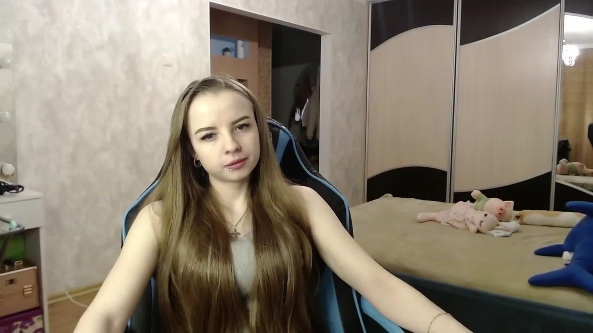 Gallery image thumbnail from Lio_noy's myfreecams stream on, 12/25/2023, 22:51 image 12 of 20