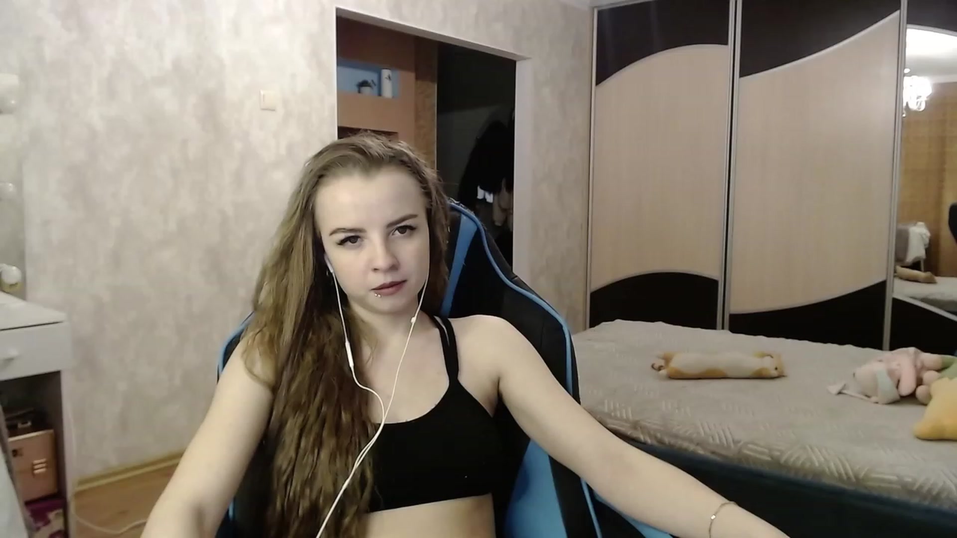 Gallery image thumbnail from Lio_noy's myfreecams stream on, 01/02/2024, 23:40 image 18 of 20