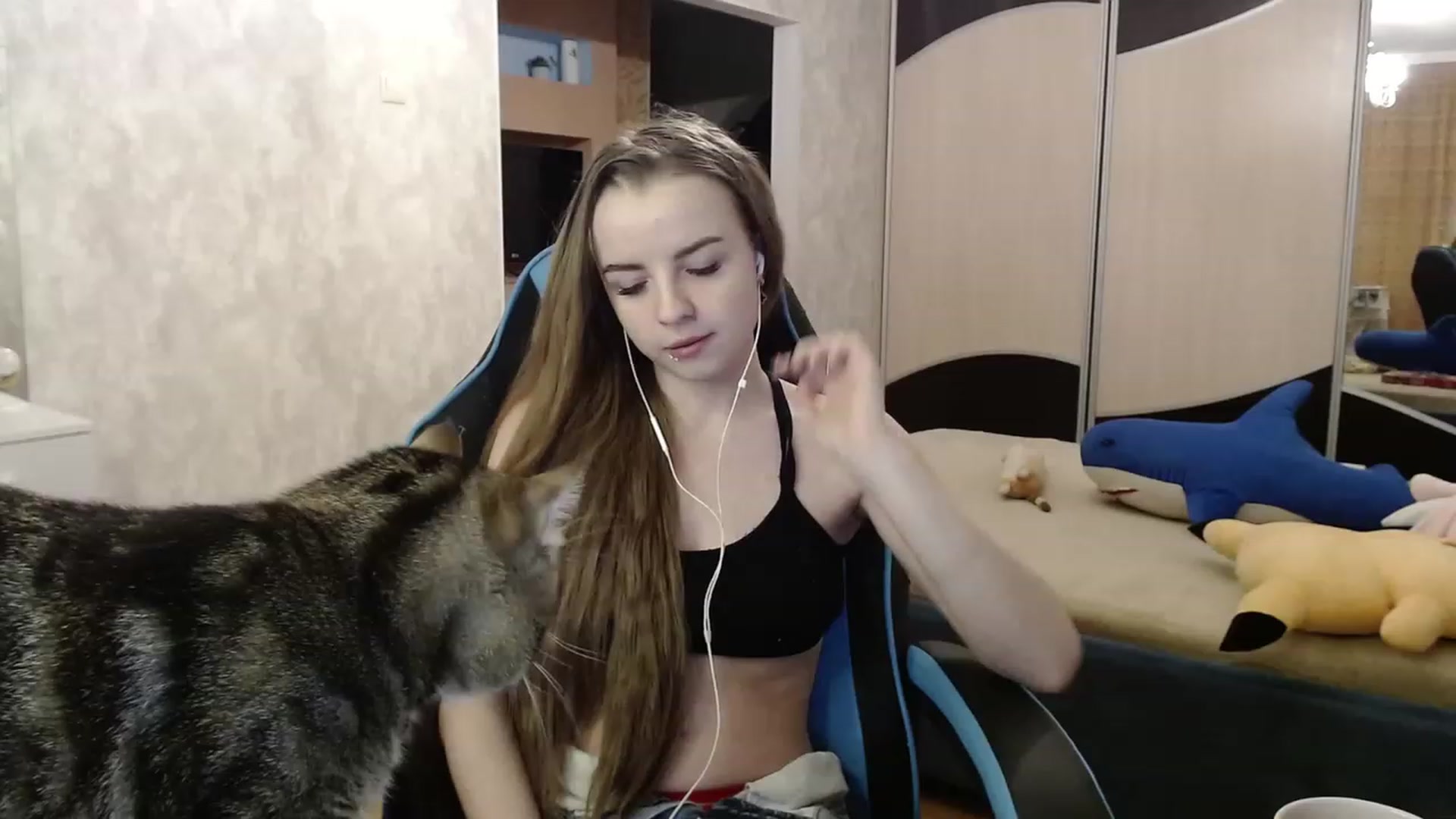 Gallery image thumbnail from Lio_noy's myfreecams stream on, 01/05/2024, 24:05 image 14 of 20