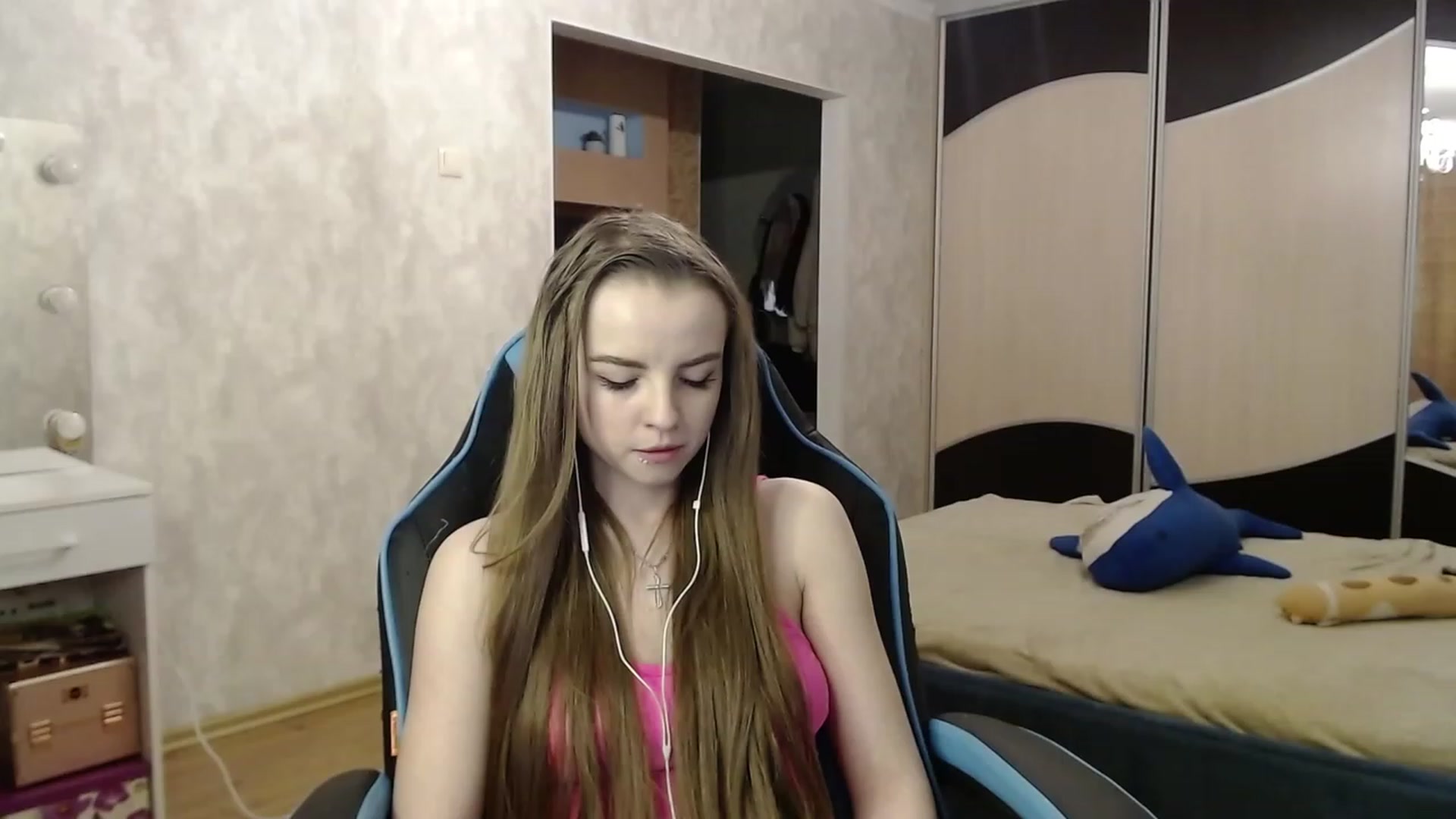 Gallery image thumbnail from Lio_noy's myfreecams stream on, 01/07/2024, 23:59 image 15 of 20
