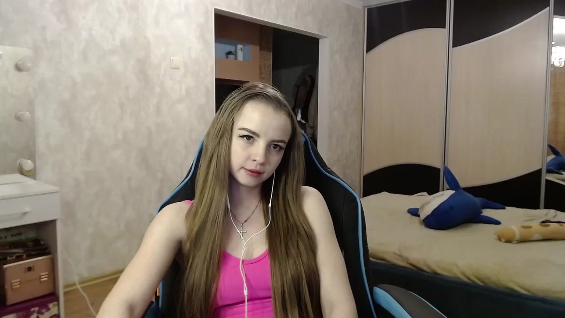Gallery image thumbnail from Lio_noy's myfreecams stream on, 01/07/2024, 23:59 image 10 of 20