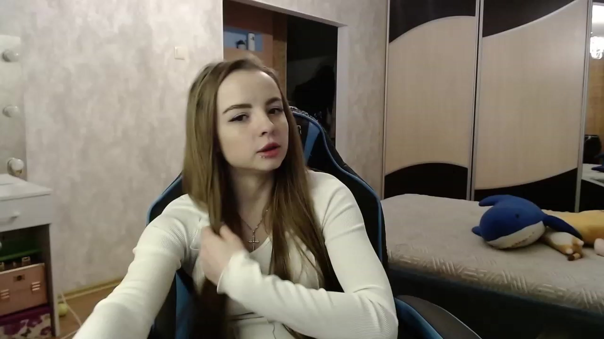 Gallery image thumbnail from Lio_noy's myfreecams stream on, 01/11/2024, 24:53 image 12 of 20