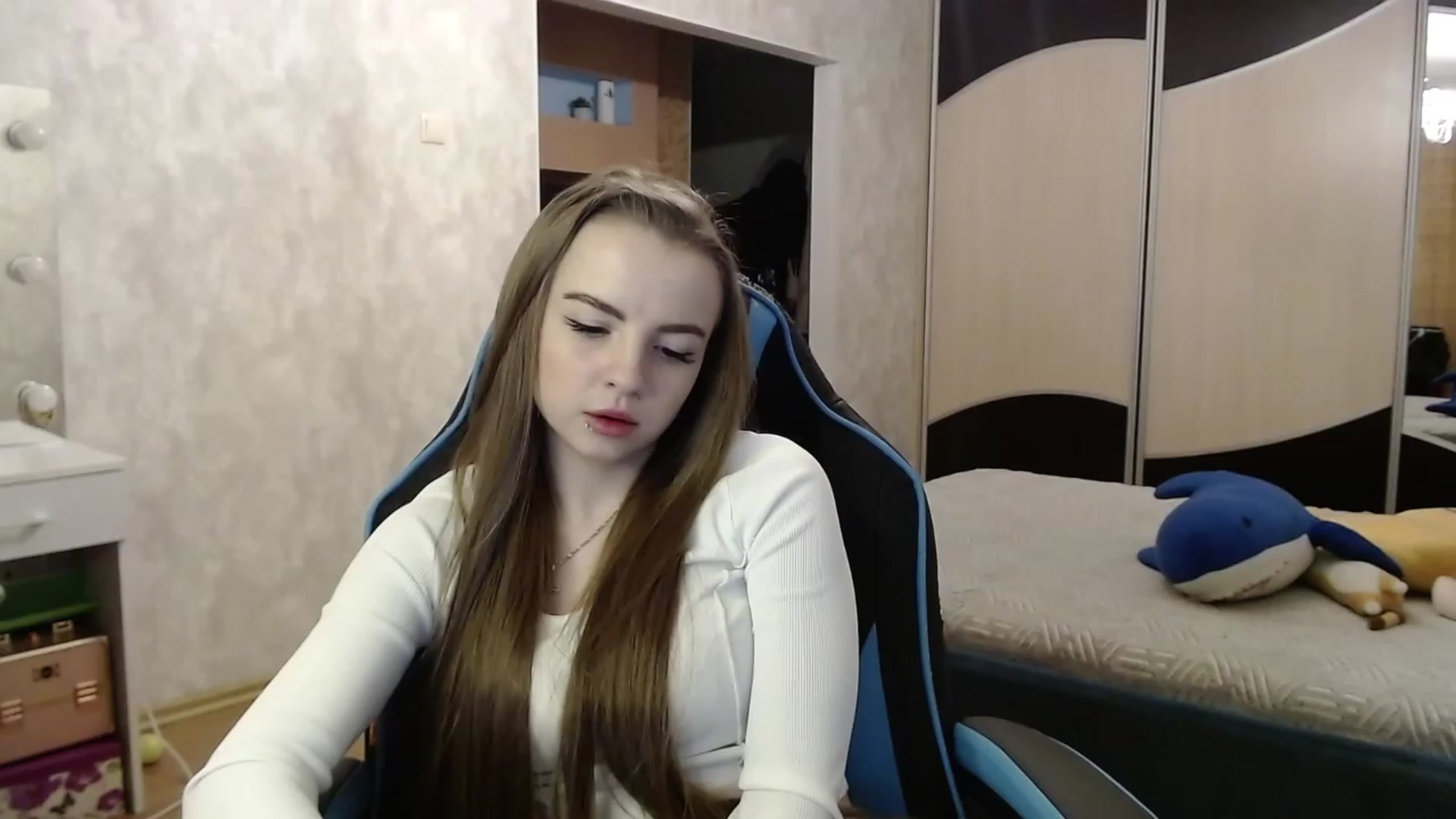 Gallery image thumbnail from Lio_noy's myfreecams stream on, 01/11/2024, 24:53 image 18 of 20