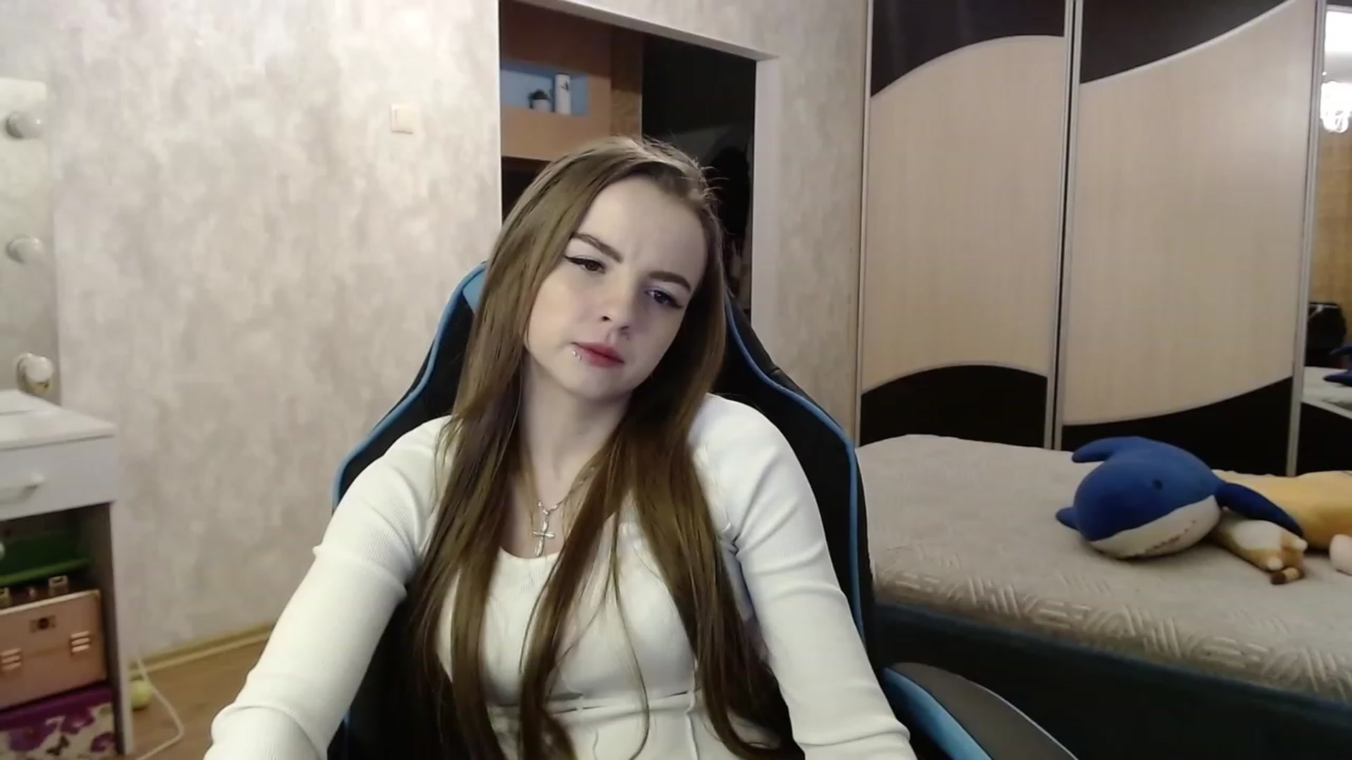 Gallery image thumbnail from Lio_noy's myfreecams stream on, 01/11/2024, 24:53 image 13 of 20