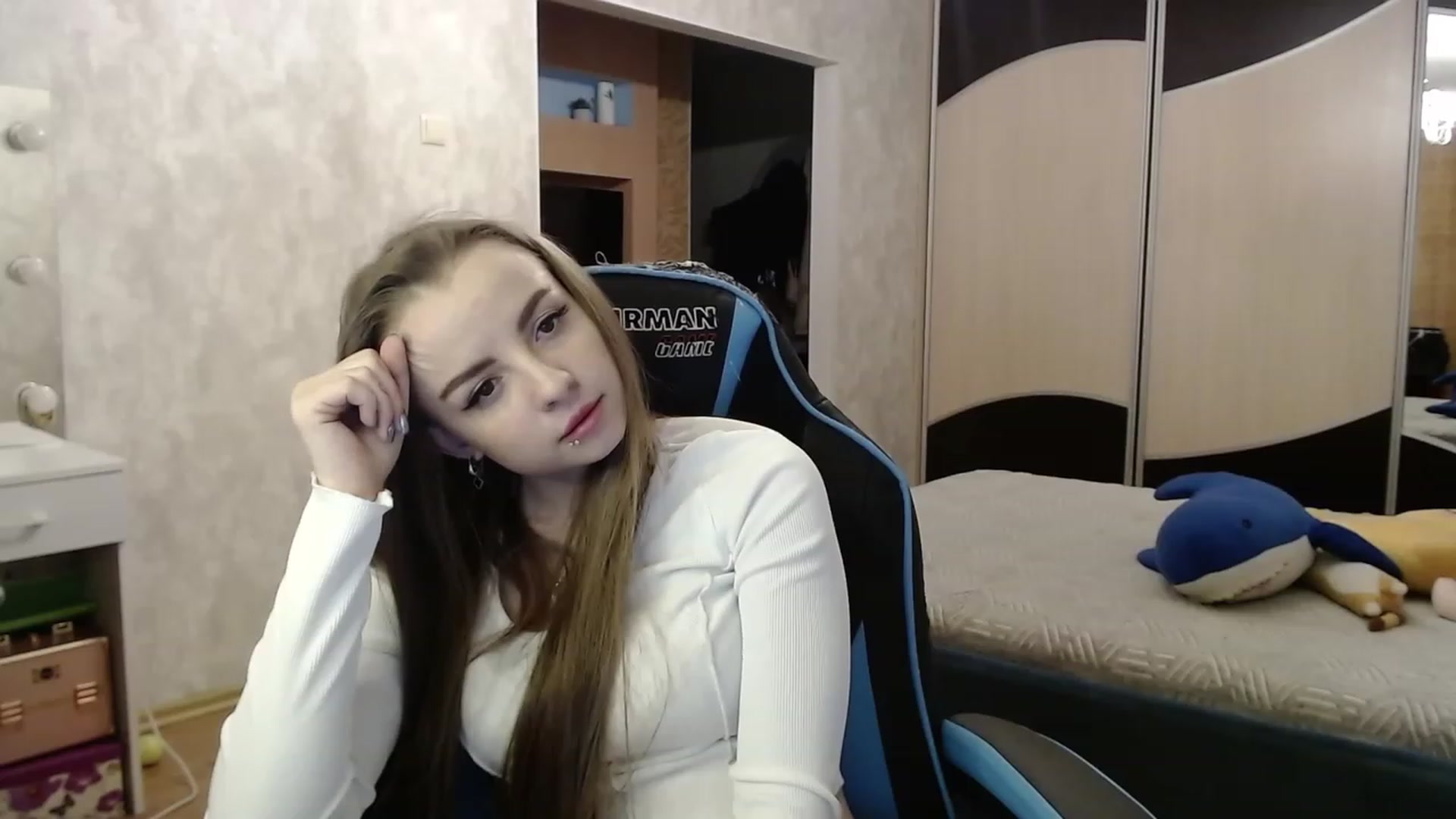 Gallery image thumbnail from Lio_noy's myfreecams stream on, 01/11/2024, 24:53 image 20 of 20