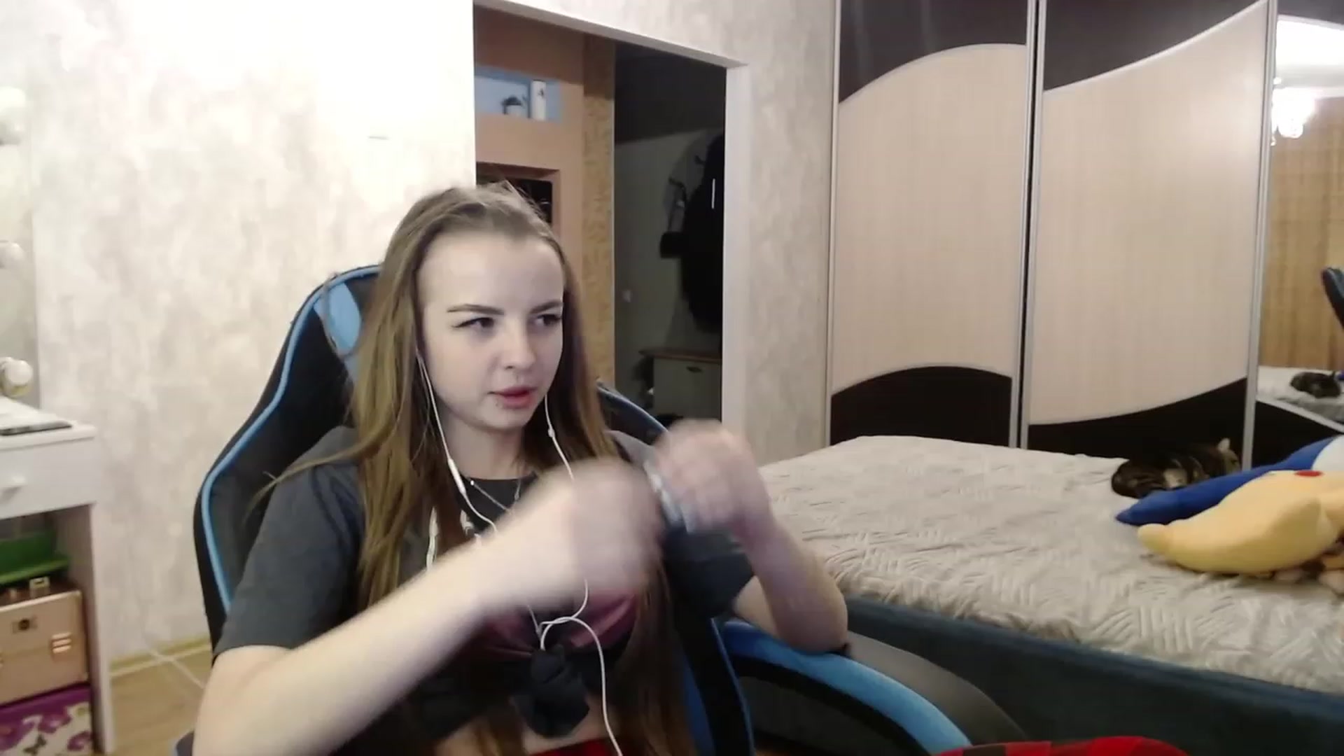 Gallery image thumbnail from Lio_noy's myfreecams stream on, 01/13/2024, 24:30 image 1 of 20