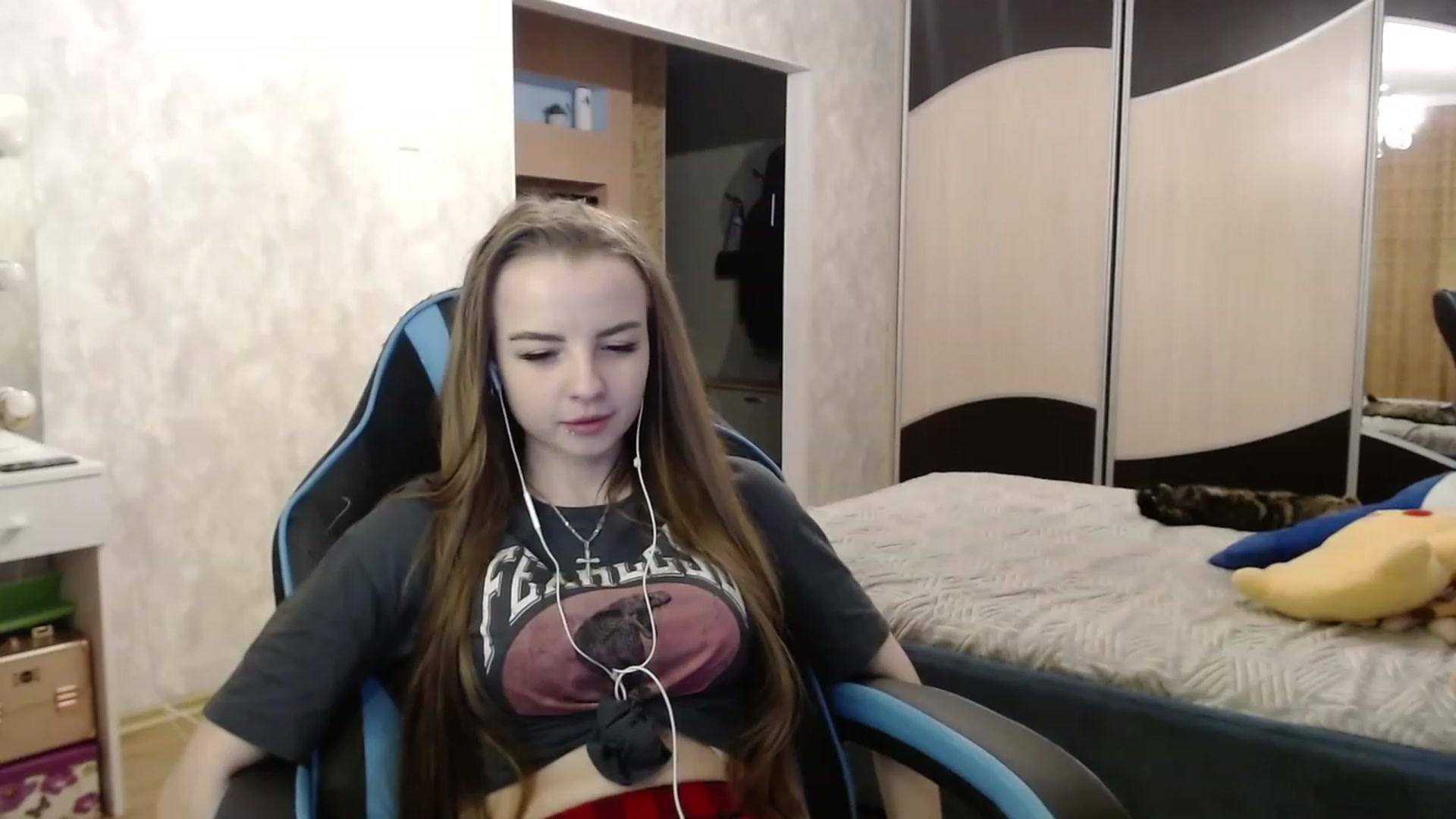 Gallery image thumbnail from Lio_noy's myfreecams stream on, 01/13/2024, 24:30 image 10 of 20
