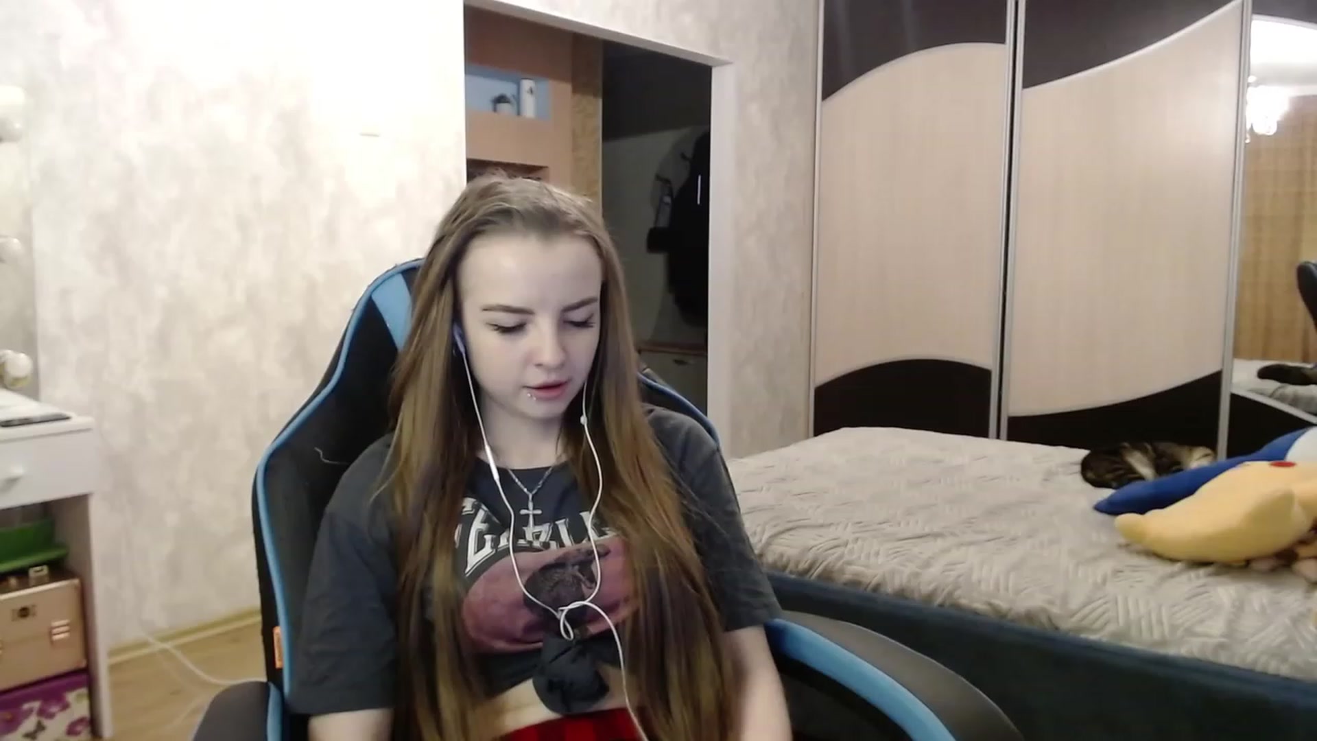 Gallery image thumbnail from Lio_noy's myfreecams stream on, 01/13/2024, 24:30 image 7 of 20
