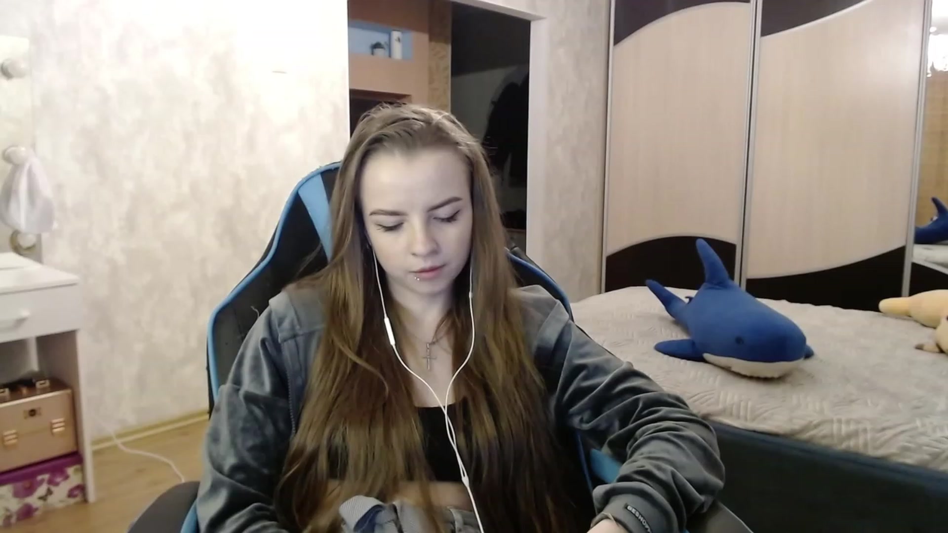 Gallery image thumbnail from Lio_noy's myfreecams stream on, 01/27/2024, 23:56 image 13 of 20