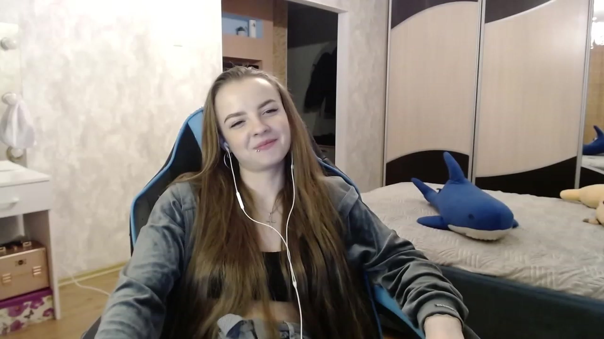Gallery image thumbnail from Lio_noy's myfreecams stream on, 01/27/2024, 23:56 image 10 of 20