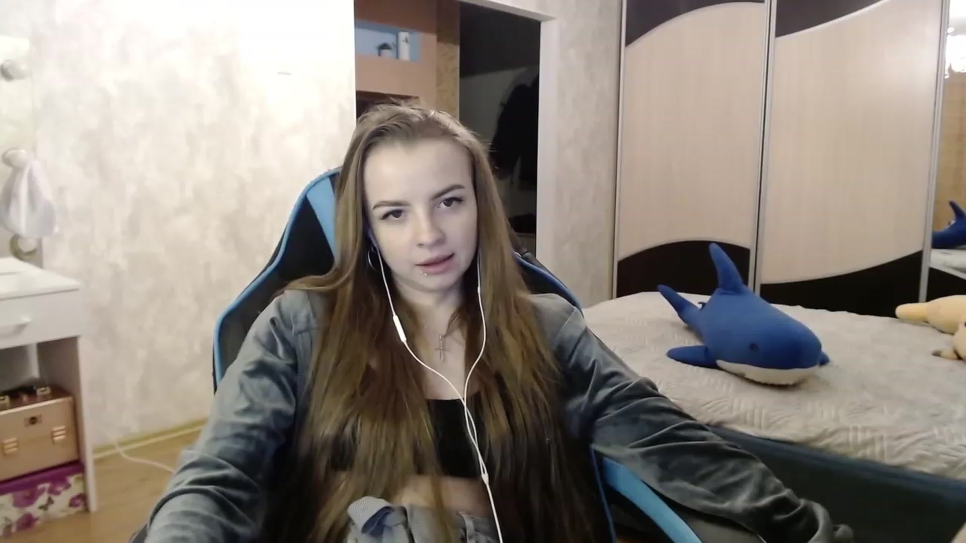 Gallery image thumbnail from Lio_noy's myfreecams stream on, 01/27/2024, 23:56 image 12 of 20