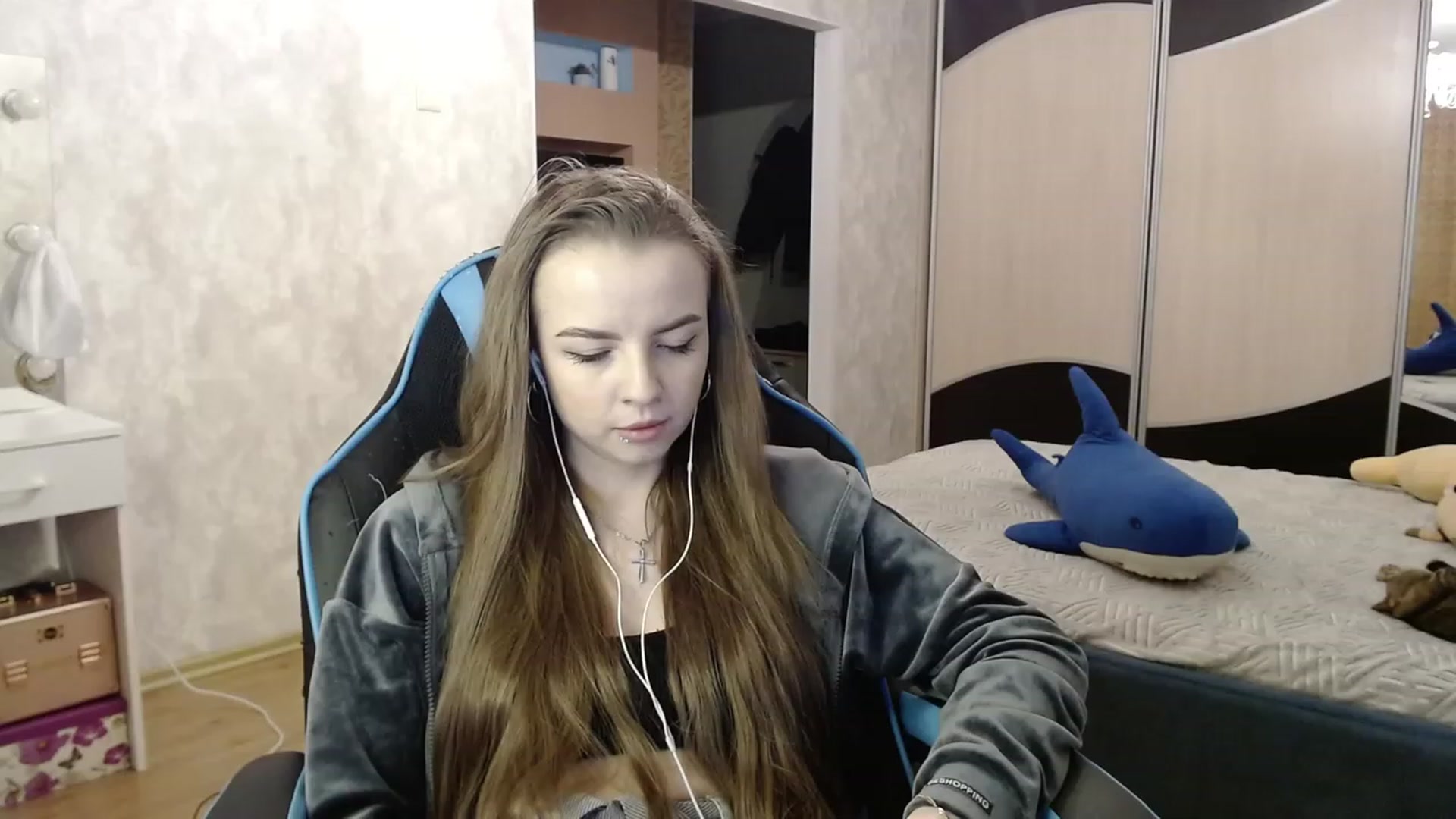 Gallery image thumbnail from Lio_noy's myfreecams stream on, 01/27/2024, 23:56 image 3 of 20