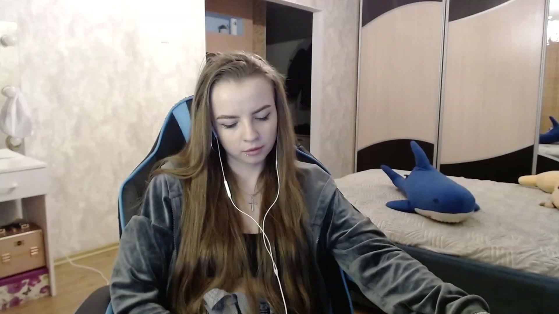 Gallery image thumbnail from Lio_noy's myfreecams stream on, 01/27/2024, 23:56 image 8 of 20