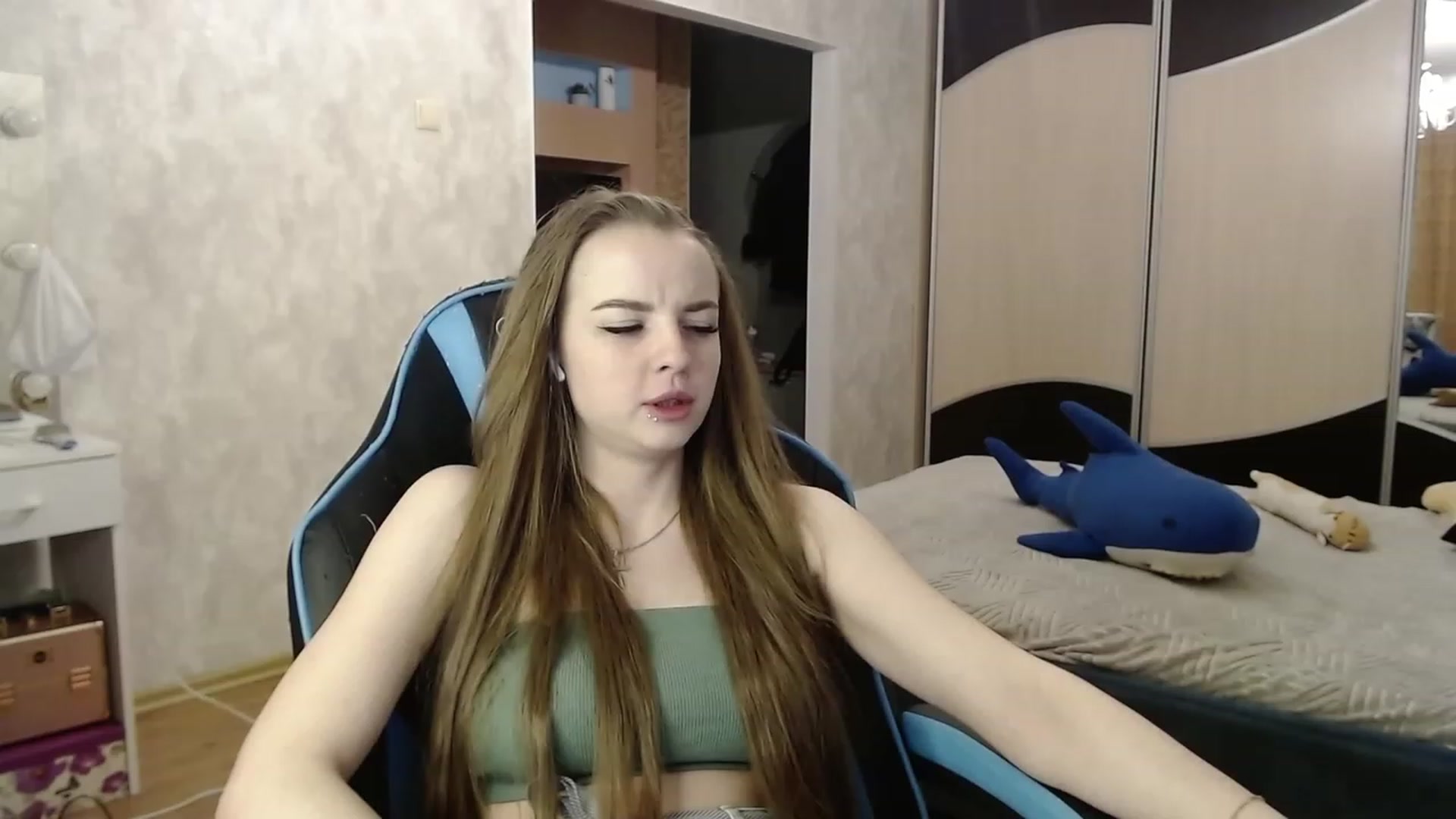 Gallery image thumbnail from Lio_noy's myfreecams stream on, 02/01/2024, 24:29 image 10 of 20