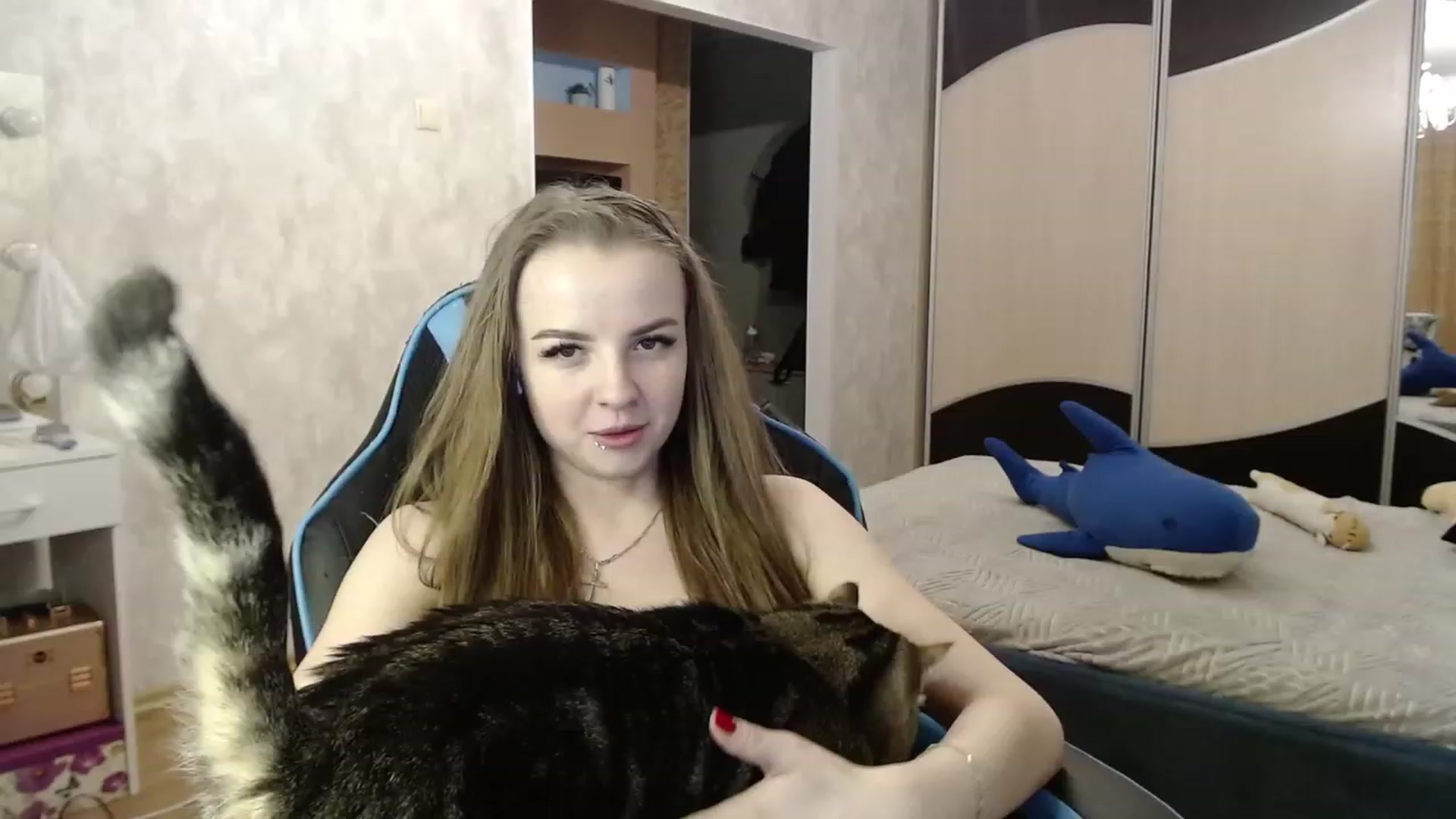 Gallery image thumbnail from Lio_noy's myfreecams stream on, 02/01/2024, 24:29 image 14 of 20