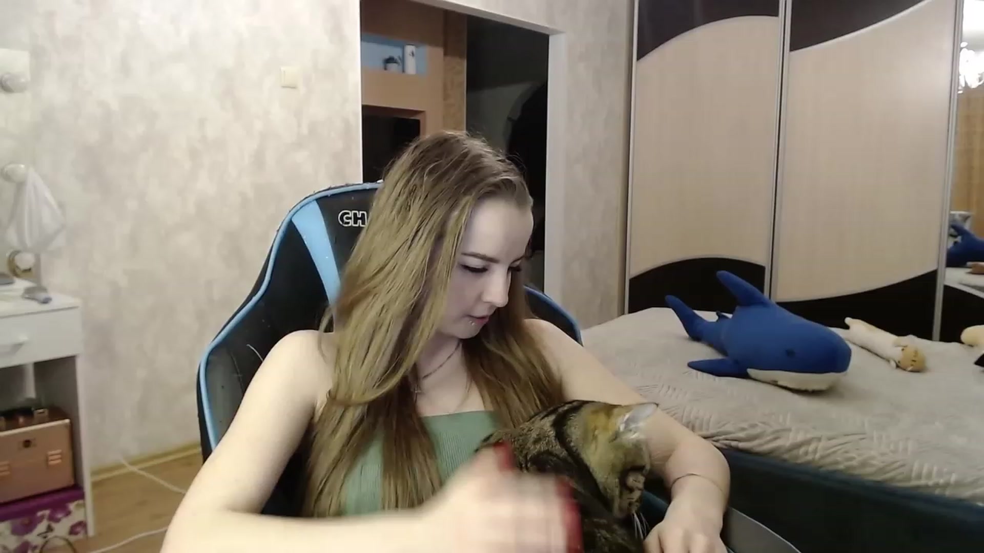 Gallery image thumbnail from Lio_noy's myfreecams stream on, 02/01/2024, 24:29 image 16 of 20