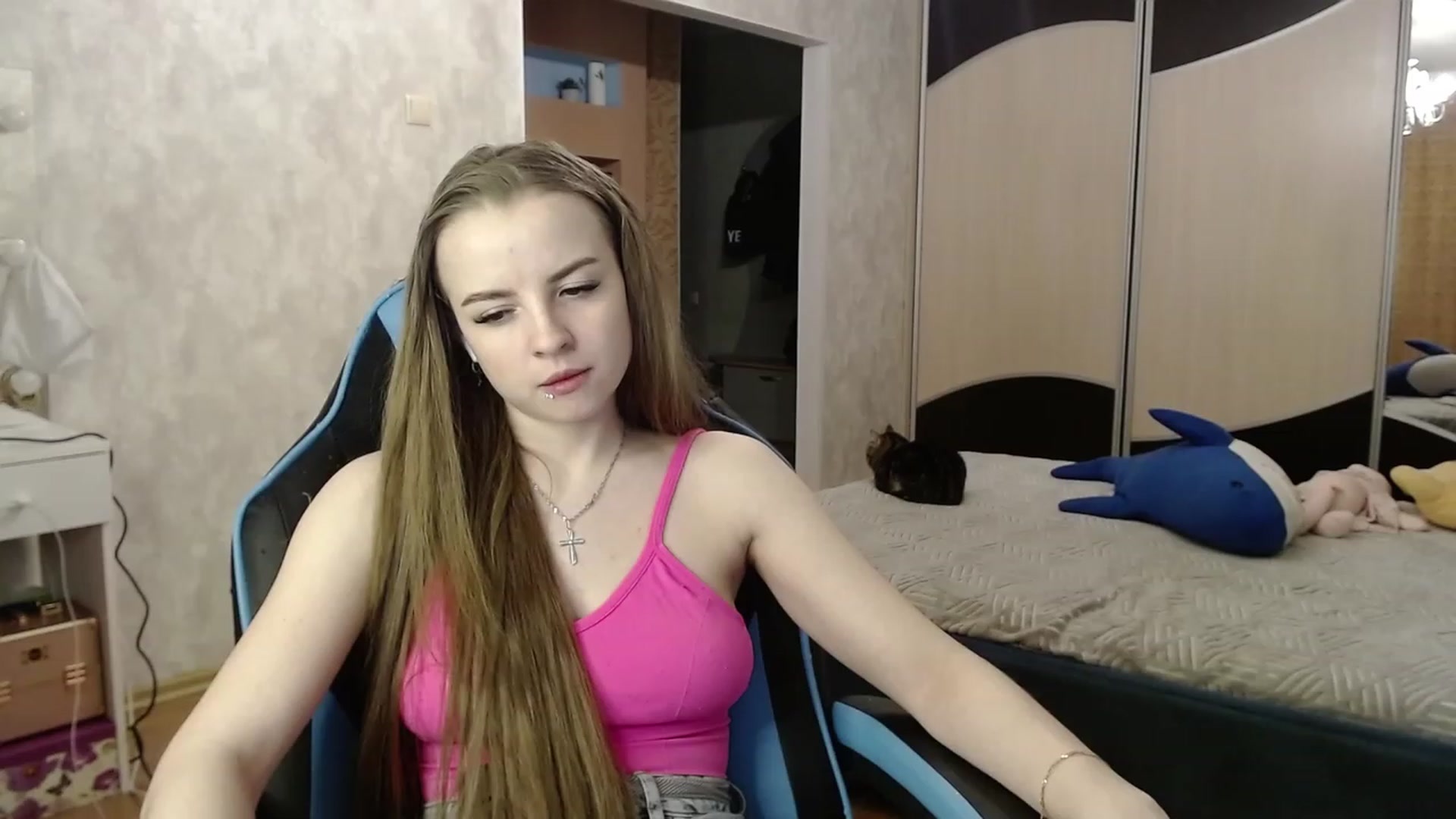 Gallery image thumbnail from Lio_noy's myfreecams stream on, 02/01/2024, 23:34 image 14 of 20