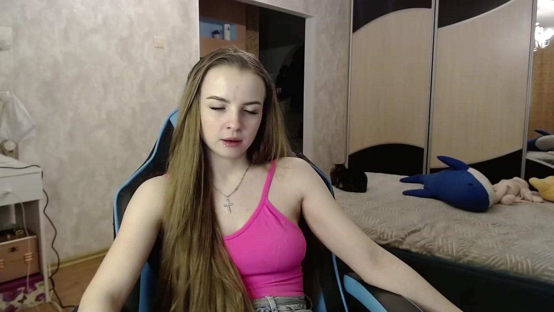 Gallery image thumbnail from Lio_noy's myfreecams stream on, 02/01/2024, 23:34 image 15 of 20