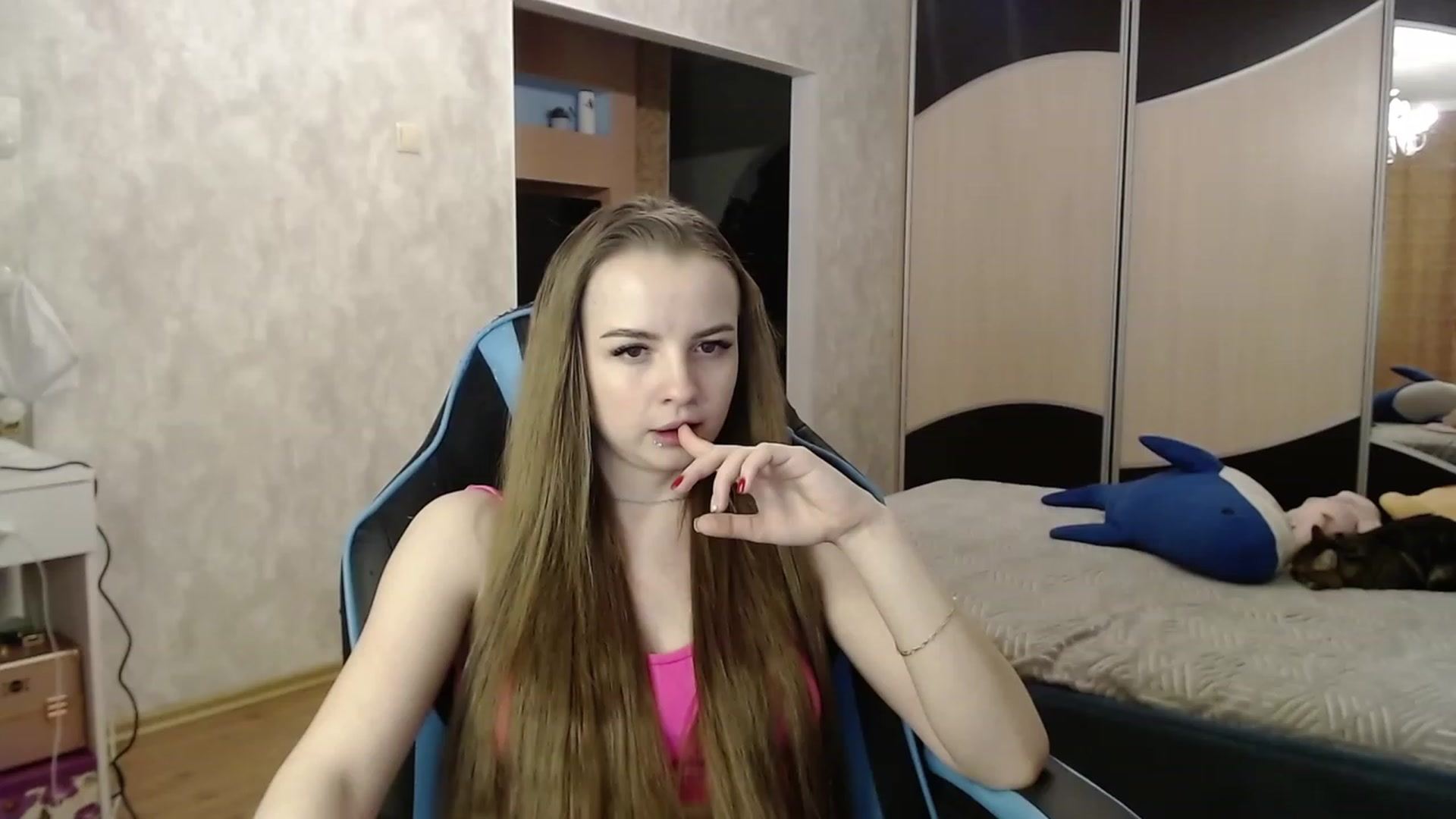 Gallery image thumbnail from Lio_noy's myfreecams stream on, 02/02/2024, 24:23 image 8 of 20