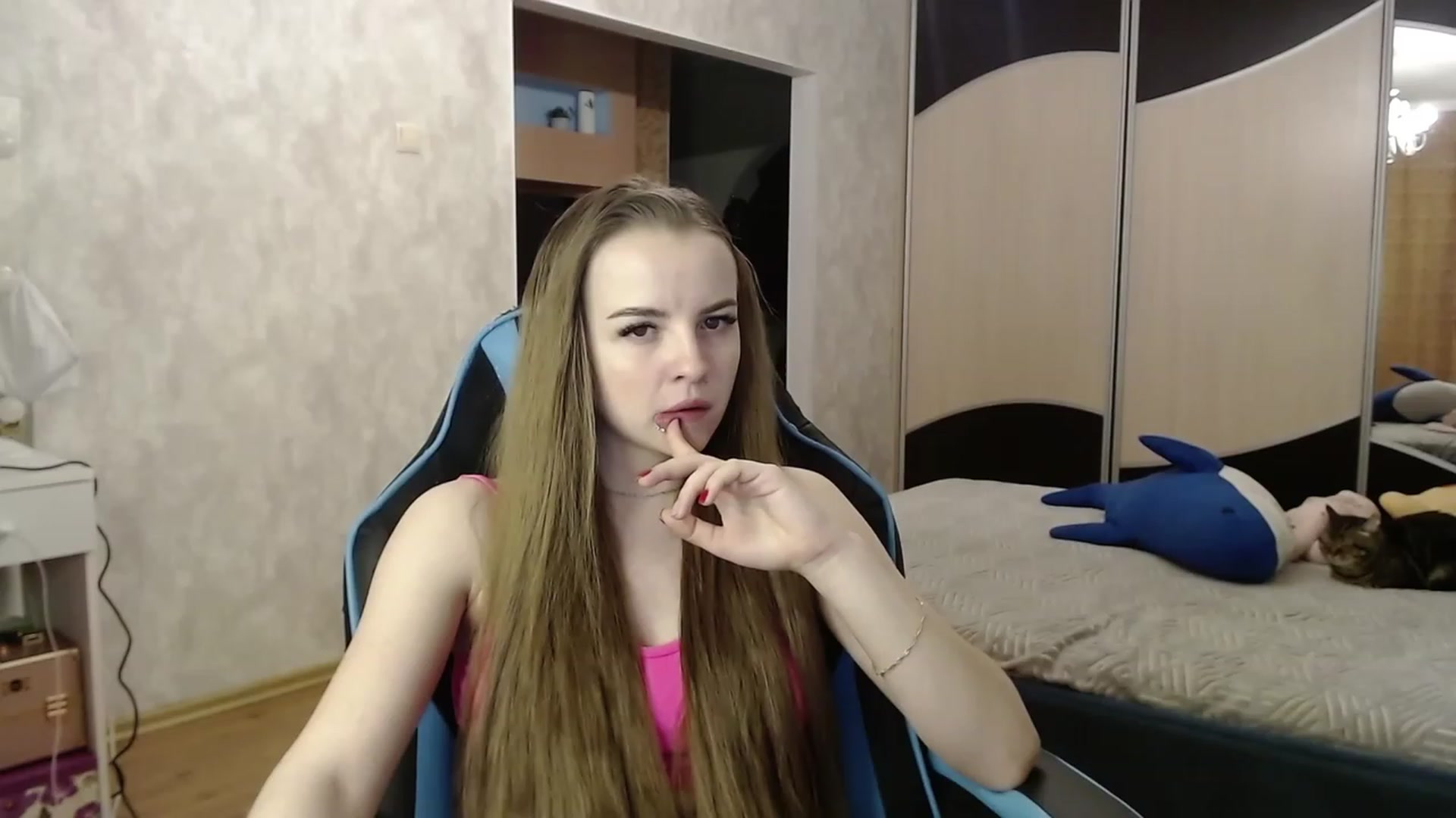 Gallery image thumbnail from Lio_noy's myfreecams stream on, 02/02/2024, 24:23 image 3 of 20