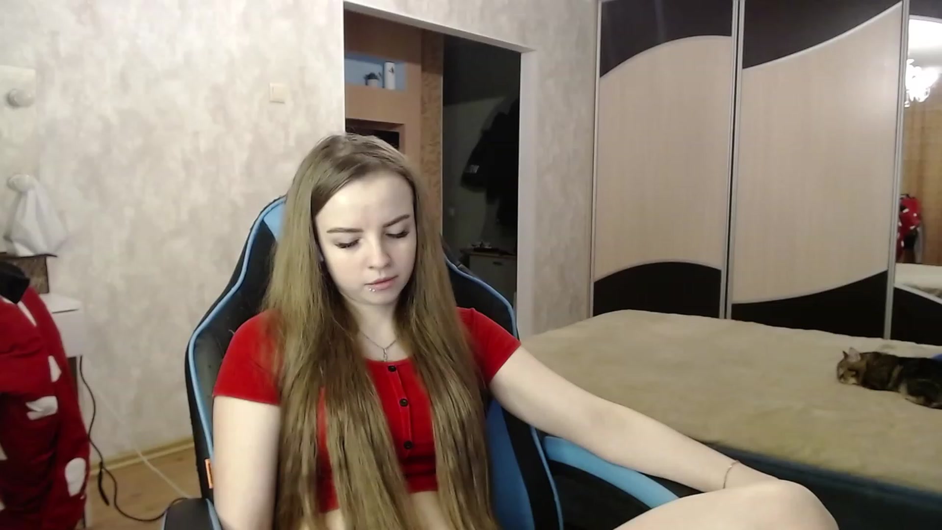 Gallery image thumbnail from Lio_noy's myfreecams stream on, 02/06/2024, 23:06 image 12 of 20