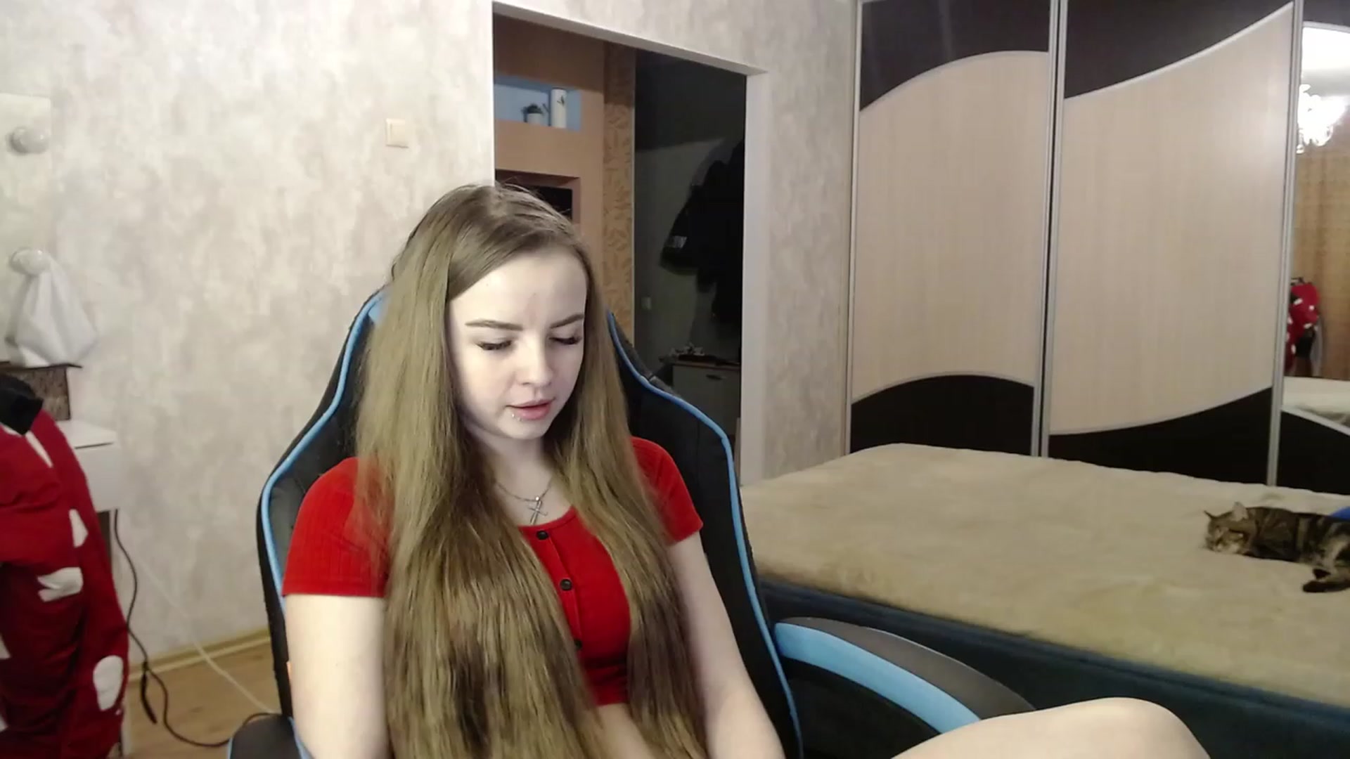 Gallery image thumbnail from Lio_noy's myfreecams stream on, 02/06/2024, 23:06 image 17 of 20
