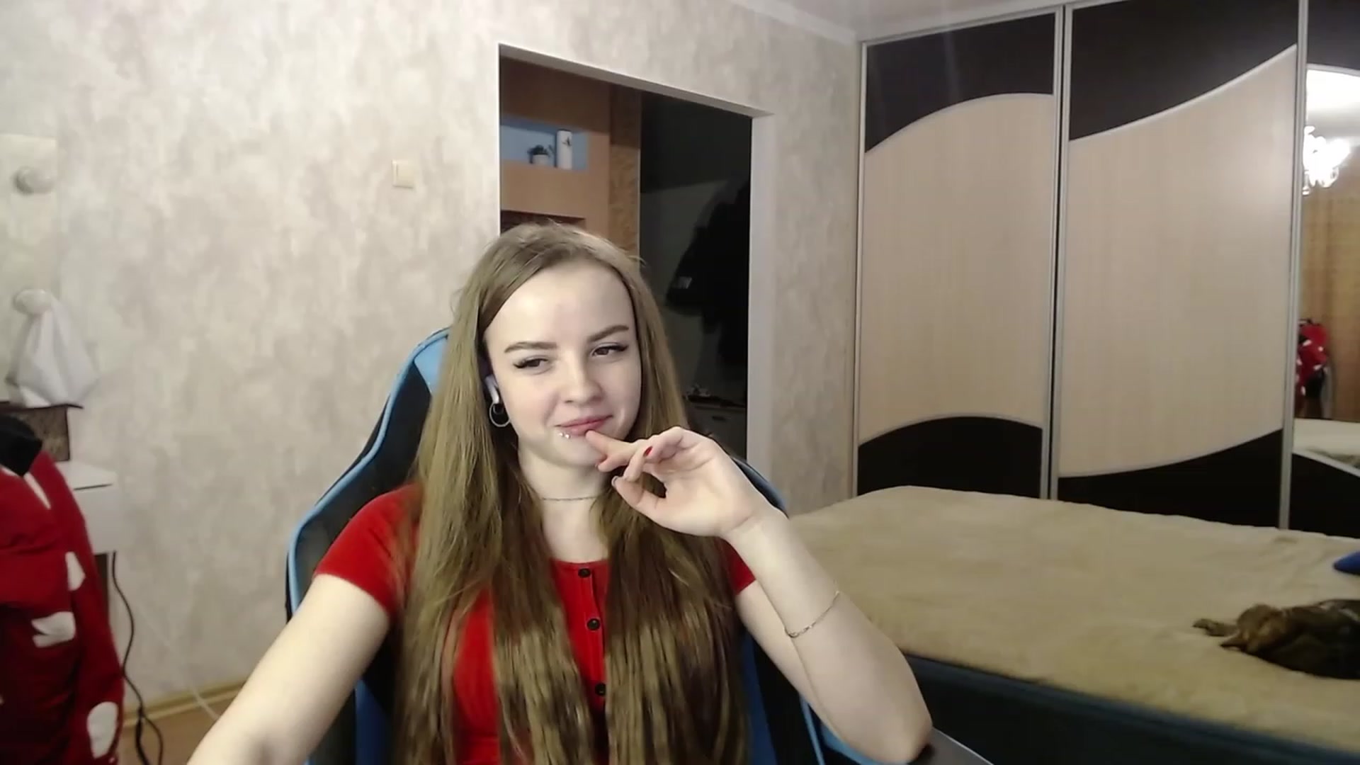 Gallery image thumbnail from Lio_noy's myfreecams stream on, 02/07/2024, 24:01 image 10 of 20