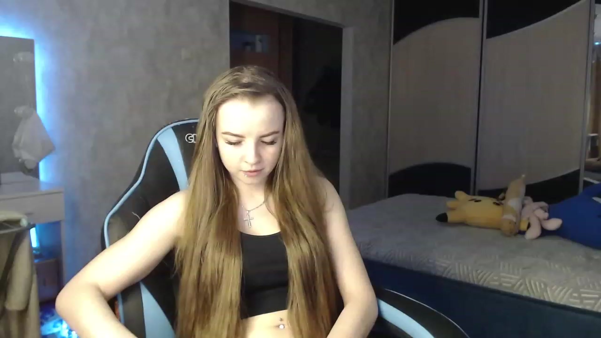 Gallery image thumbnail from Lio_noy's myfreecams stream on, 02/08/2024, 22:18 image 17 of 20
