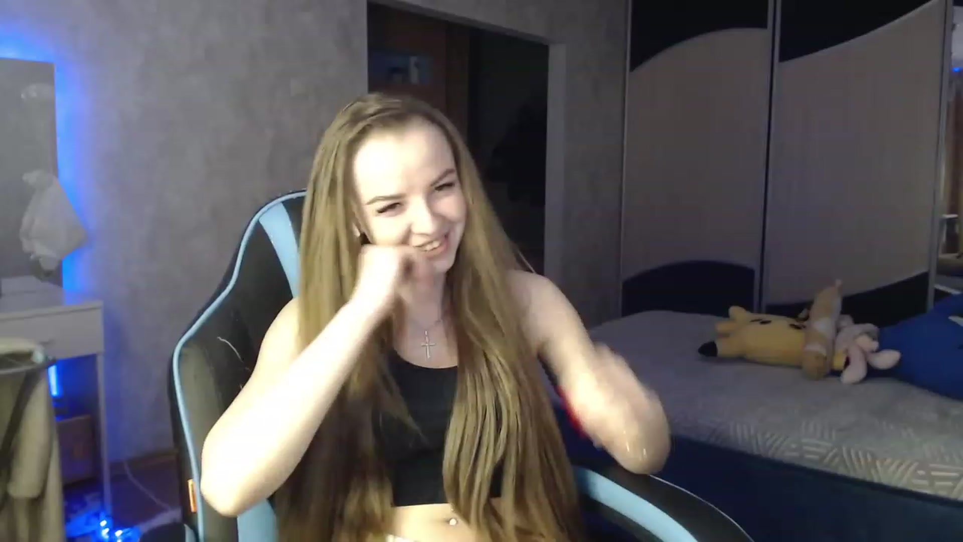 Gallery image thumbnail from Lio_noy's myfreecams stream on, 02/08/2024, 22:18 image 13 of 20