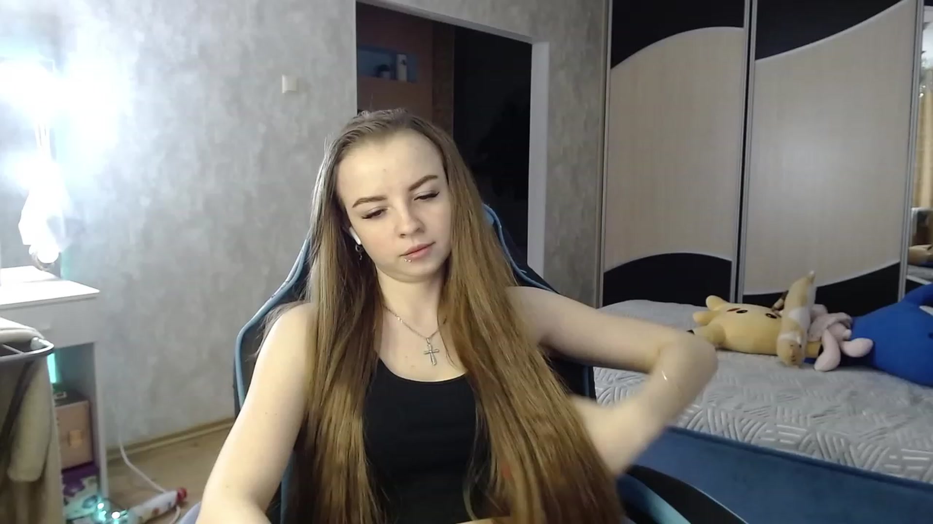 Gallery image thumbnail from Lio_noy's myfreecams stream on, 02/08/2024, 23:20 image 14 of 20