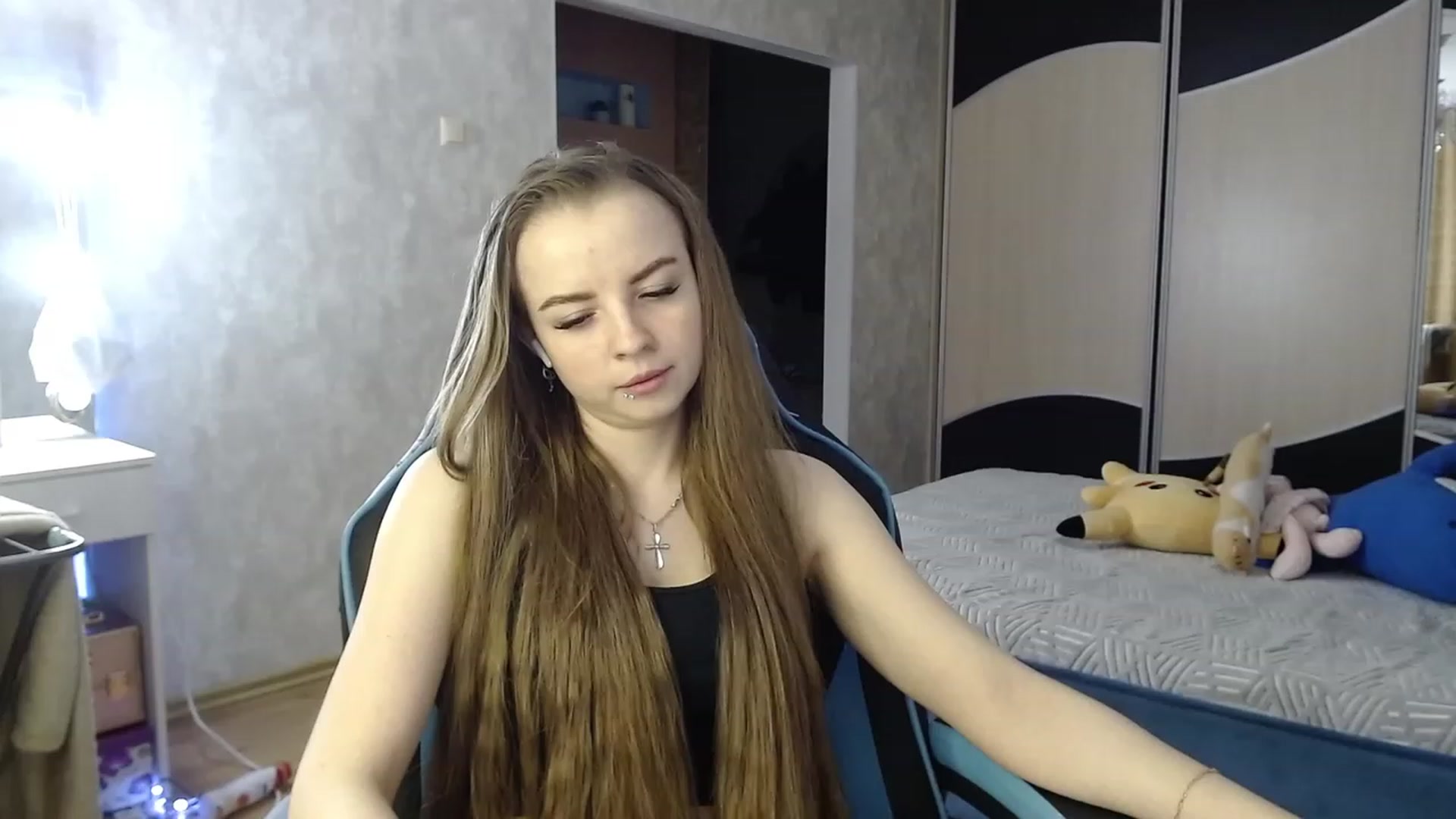 Gallery image thumbnail from Lio_noy's myfreecams stream on, 02/08/2024, 23:20 image 9 of 20
