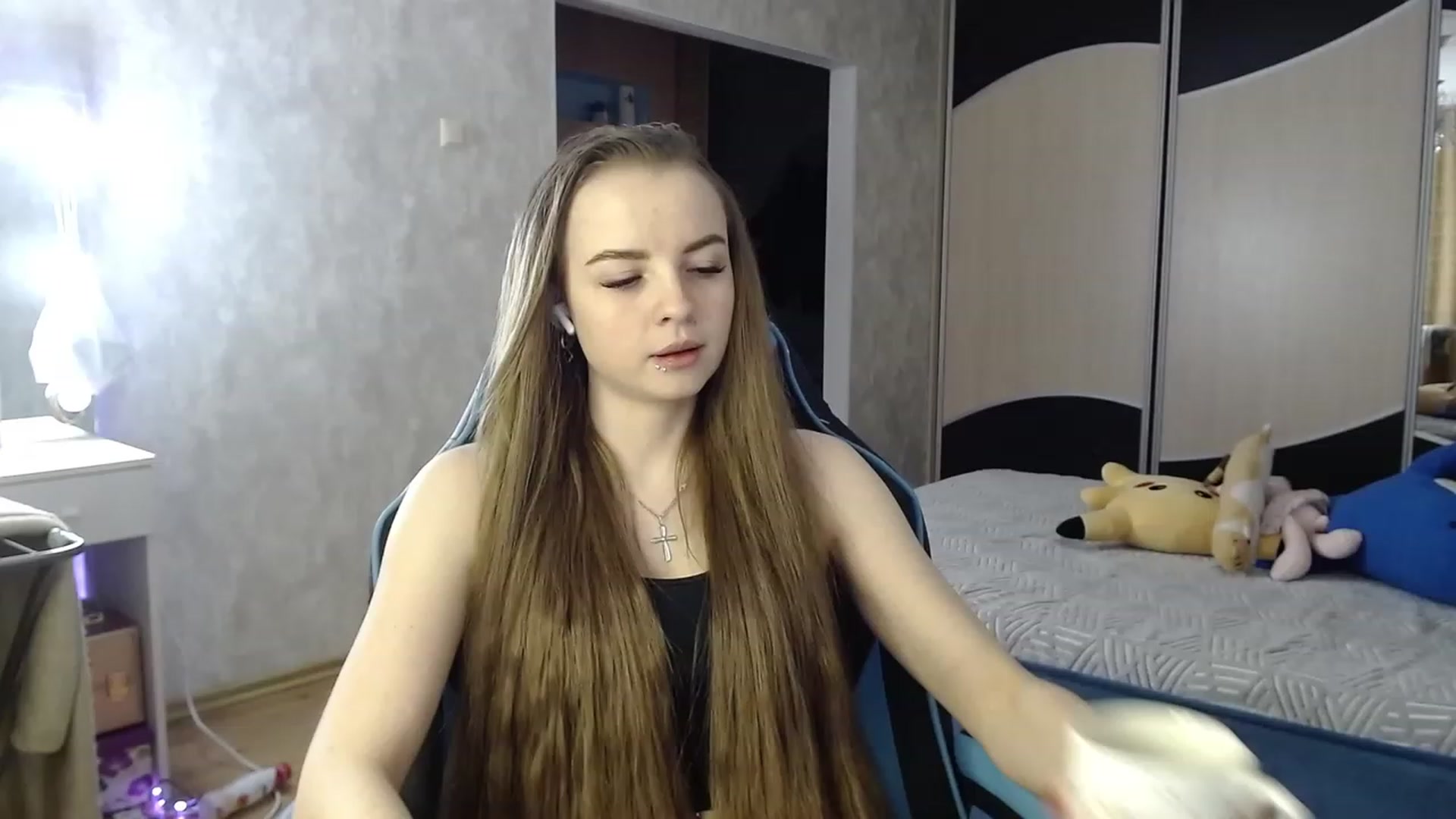 Gallery image thumbnail from Lio_noy's myfreecams stream on, 02/08/2024, 23:20 image 10 of 20