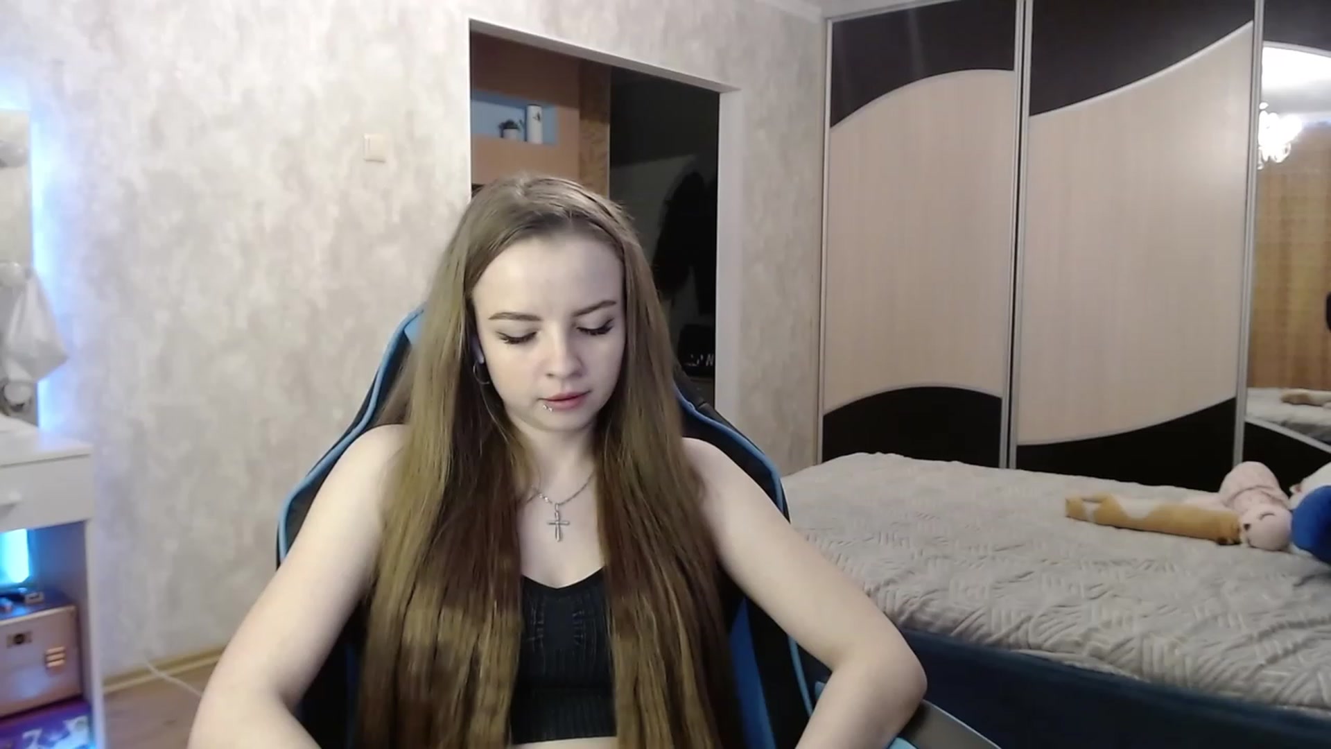Gallery image thumbnail from Lio_noy's myfreecams stream on, 02/09/2024, 23:42 image 6 of 20