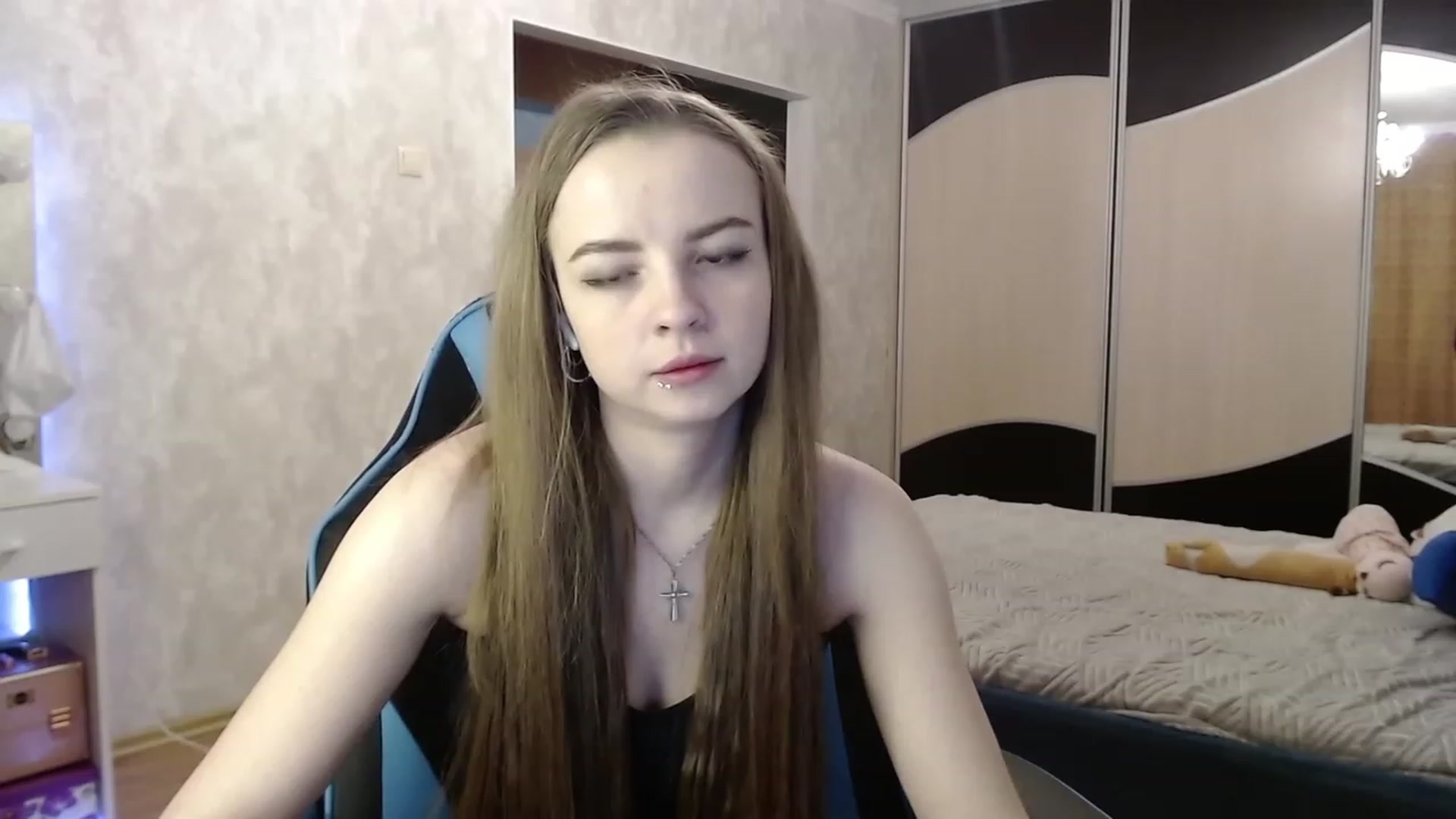 Gallery image thumbnail from Lio_noy's myfreecams stream on, 02/09/2024, 23:42 image 16 of 20
