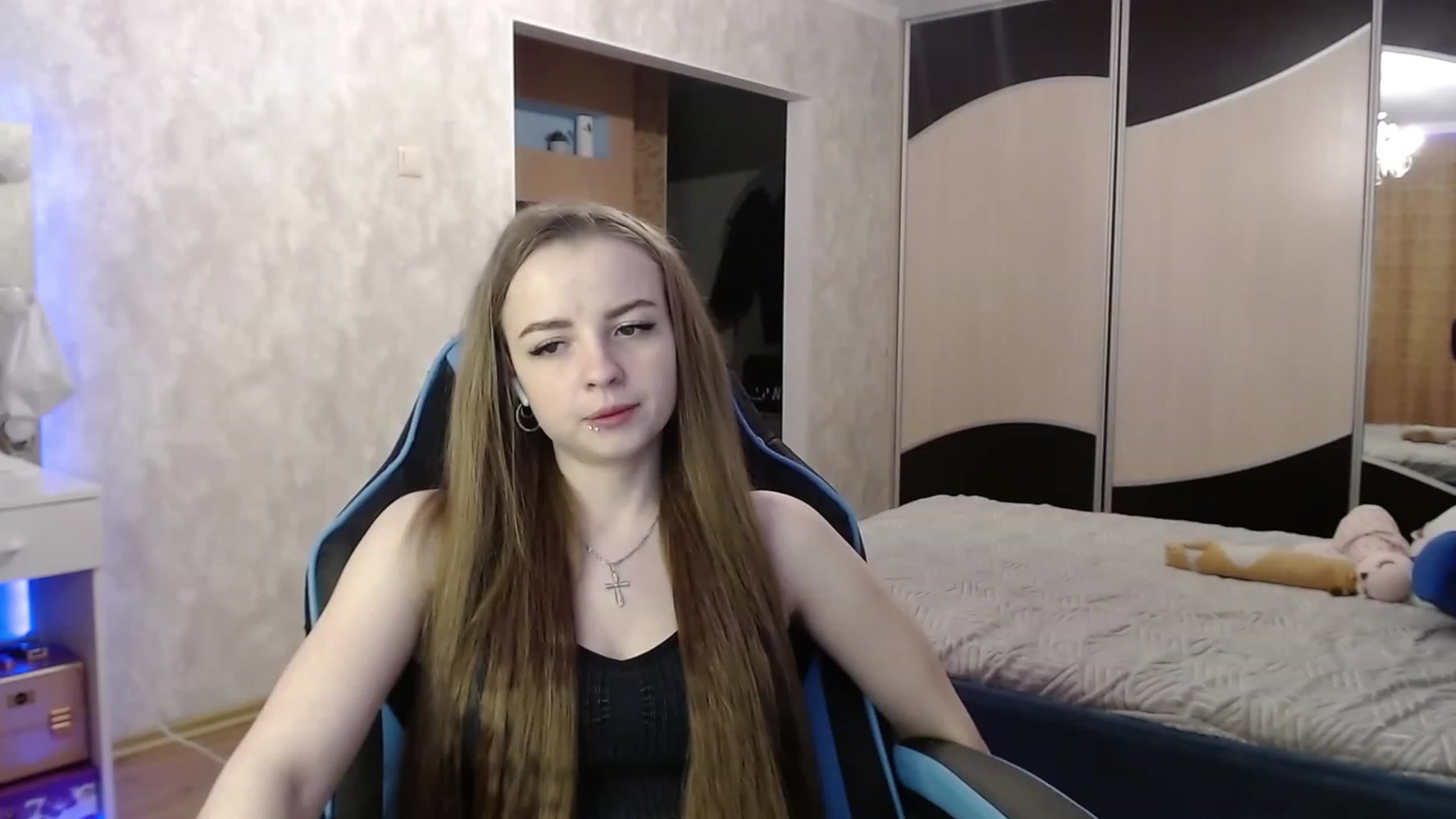 Gallery image thumbnail from Lio_noy's myfreecams stream on, 02/09/2024, 23:42 image 10 of 20