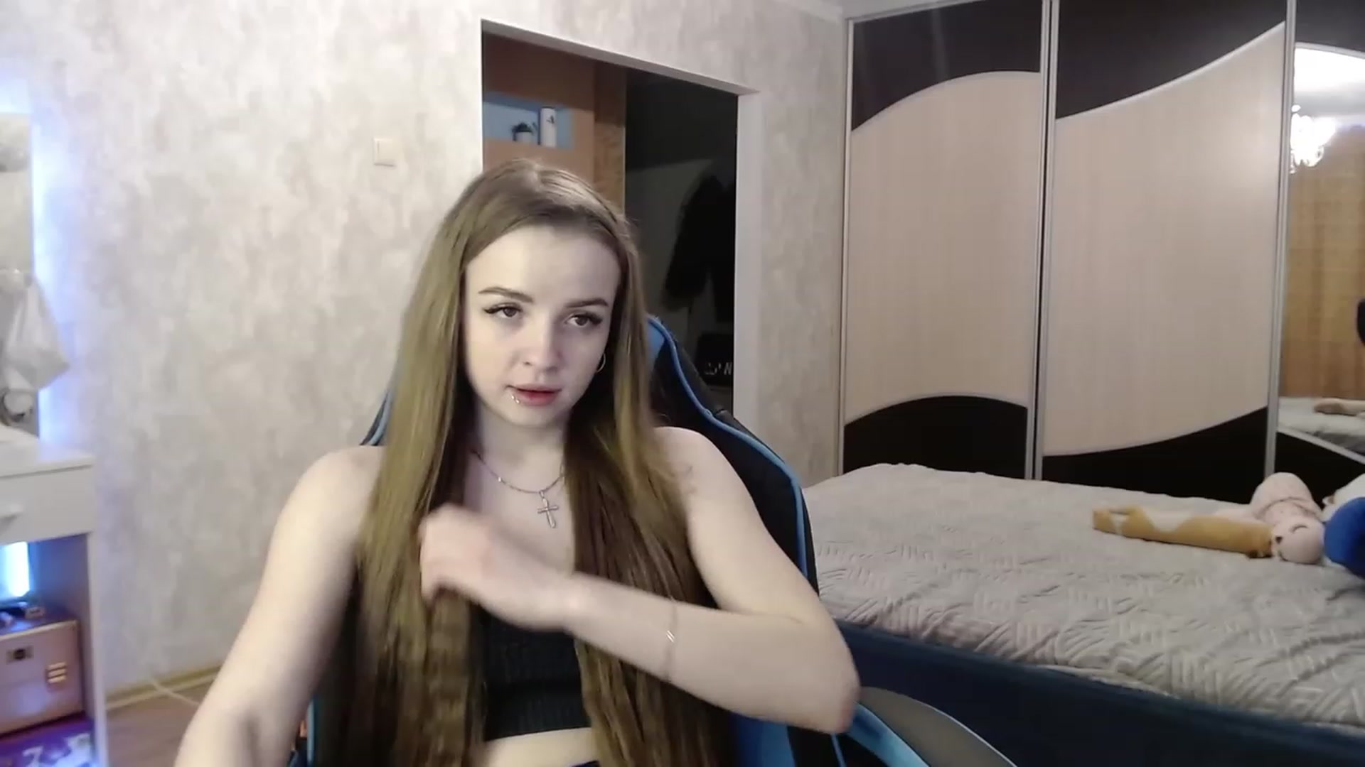 Gallery image thumbnail from Lio_noy's myfreecams stream on, 02/09/2024, 23:42 image 15 of 20